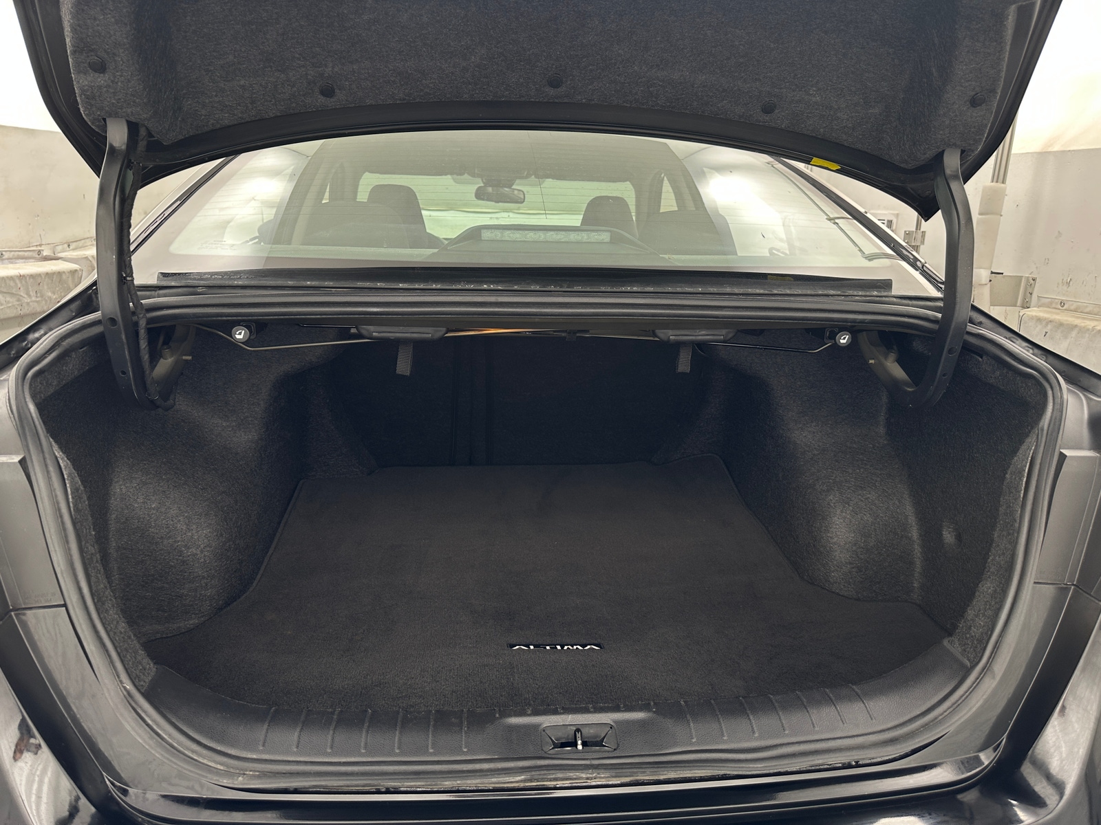 Thumbnail: 2024 Nissan Altima - 7