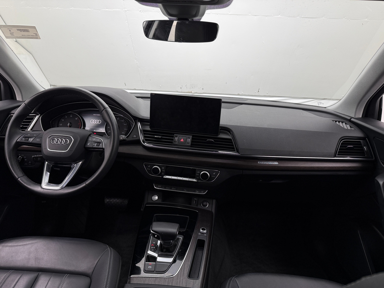 Thumbnail: 2023 Audi Q5 - 2