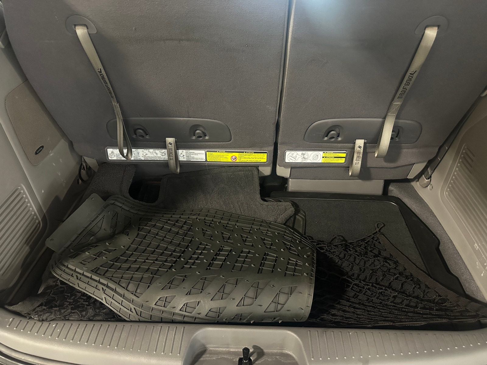 Thumbnail: 2012 Kia Sedona - 6