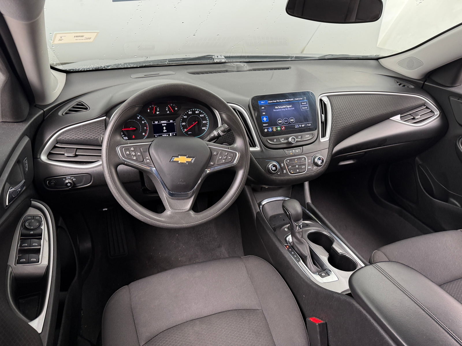 Thumbnail: 2023 Chevrolet Malibu - 3