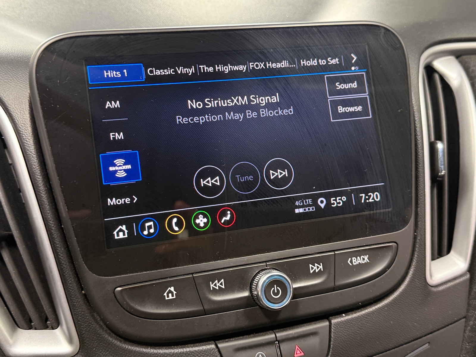 Thumbnail: 2023 Chevrolet Malibu - 4