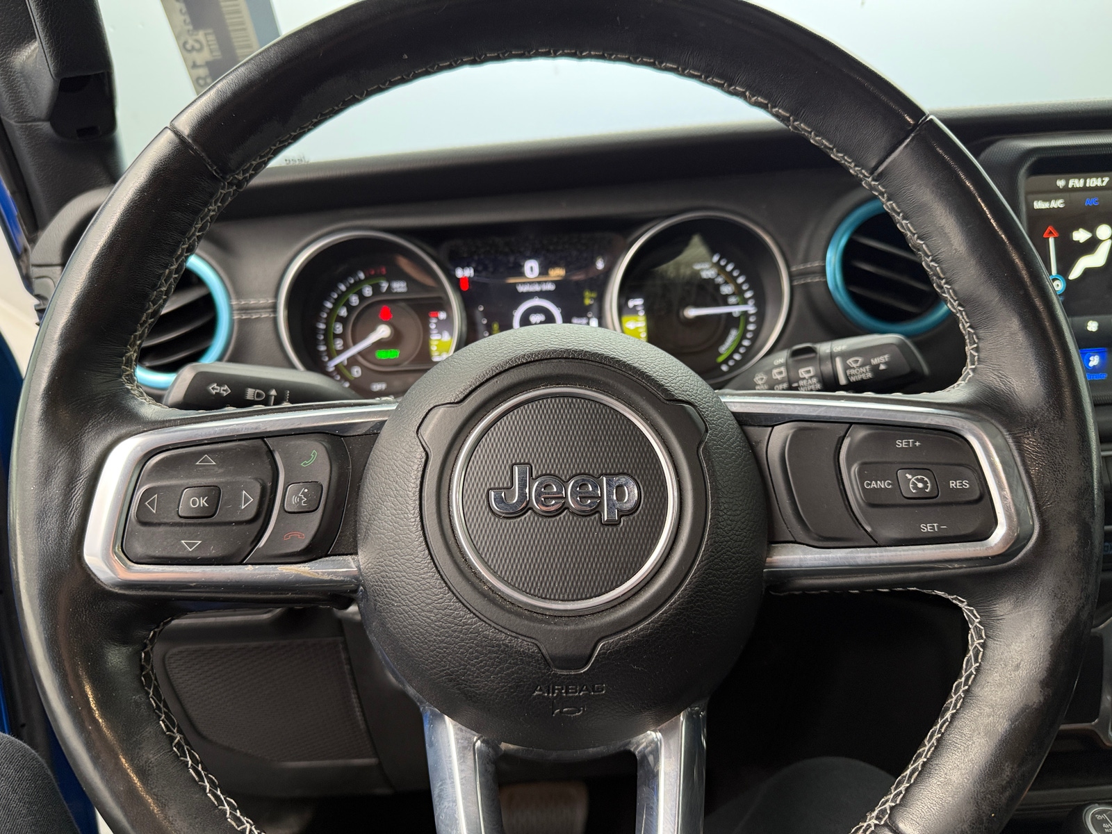 Thumbnail: 2022 Jeep Wrangler - 4