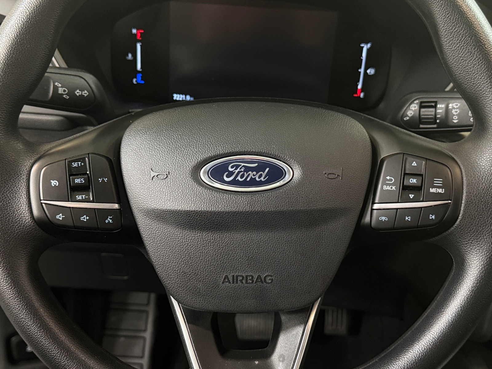 Thumbnail: 2025 Ford Escape - 5