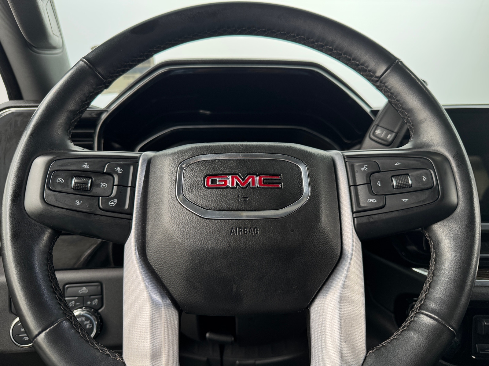 Thumbnail: 2023 GMC Sierra 1500 - 5