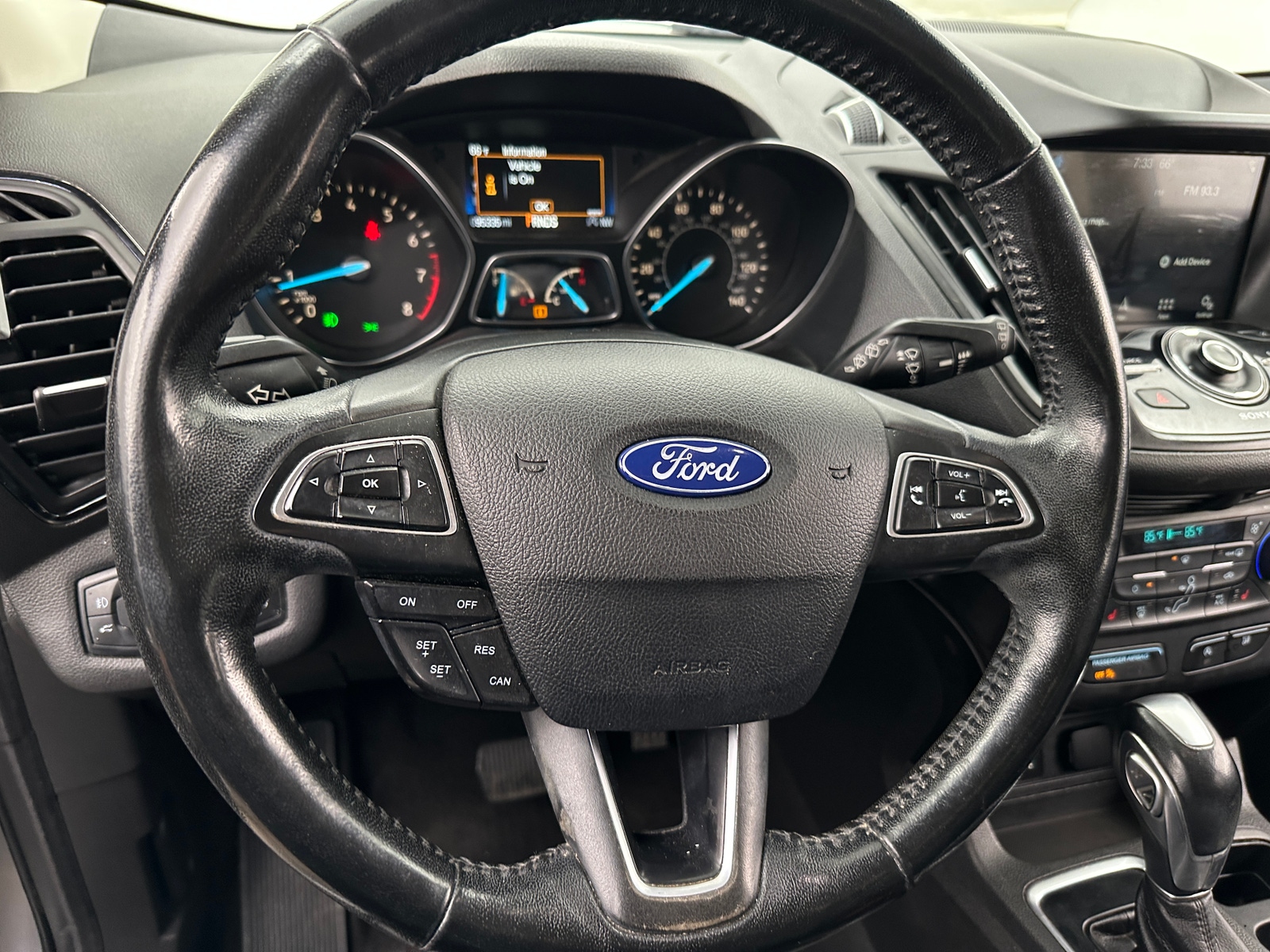 Thumbnail: 2019 Ford Escape - 4