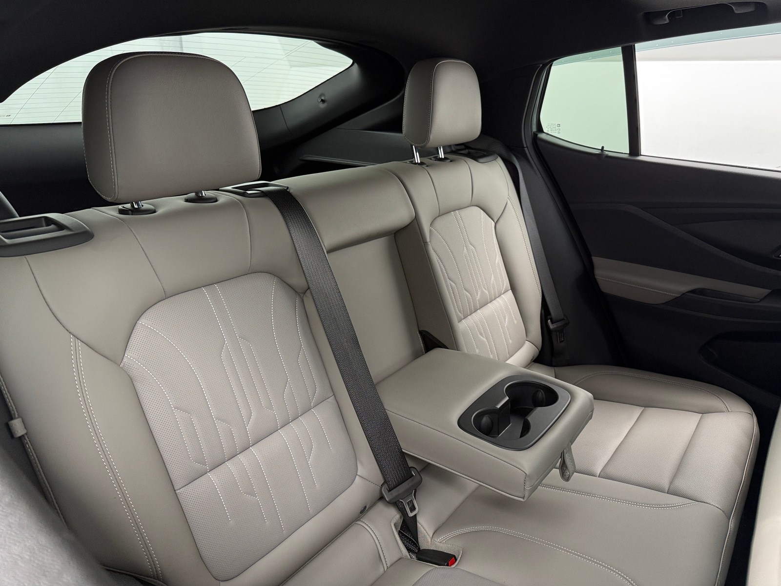 Thumbnail: 2024 Buick Envista - 5