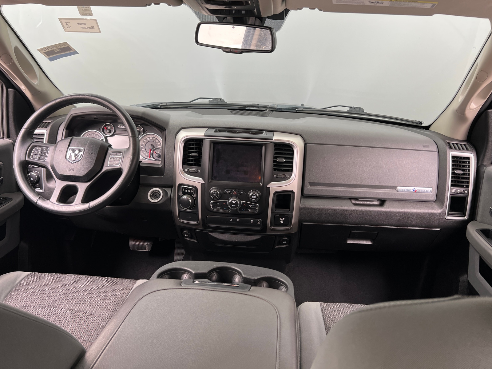 Thumbnail: 2019 RAM 1500 Classic - 3