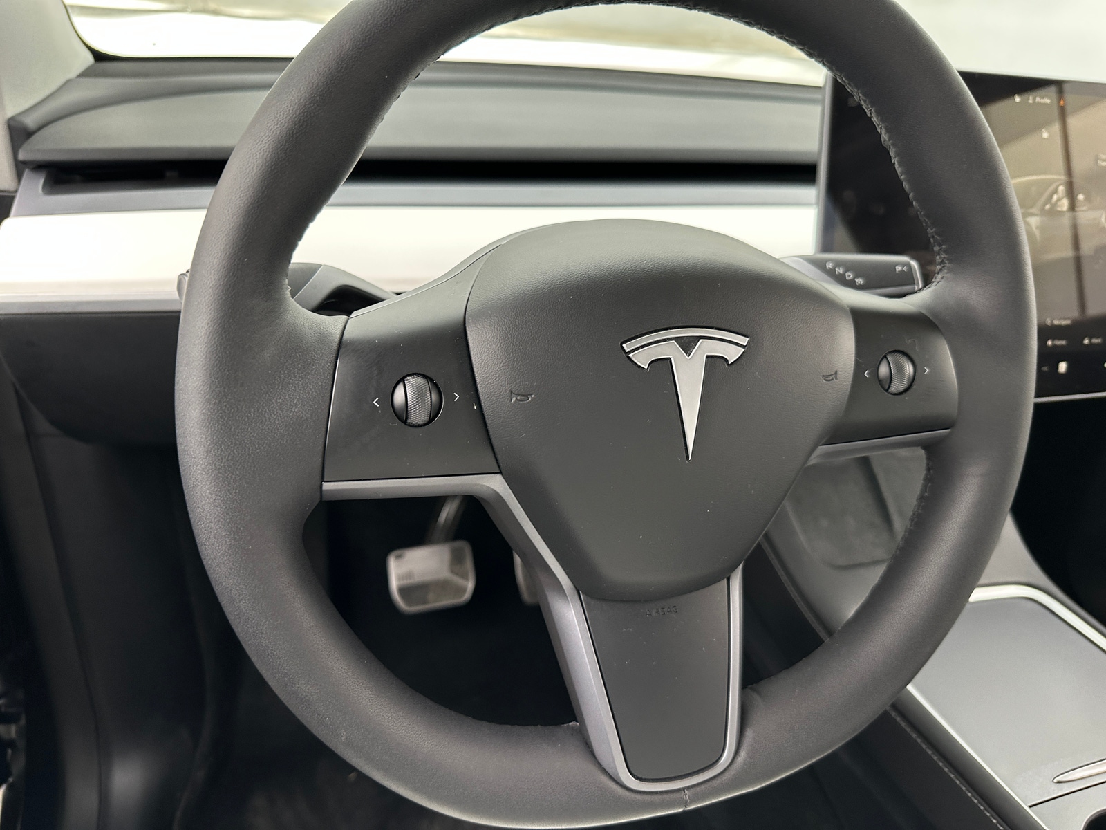 Thumbnail: 2023 Tesla Model Y - 4