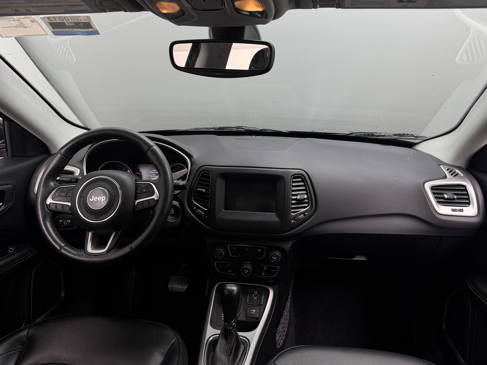 Thumbnail: 2018 Jeep Compass - 3