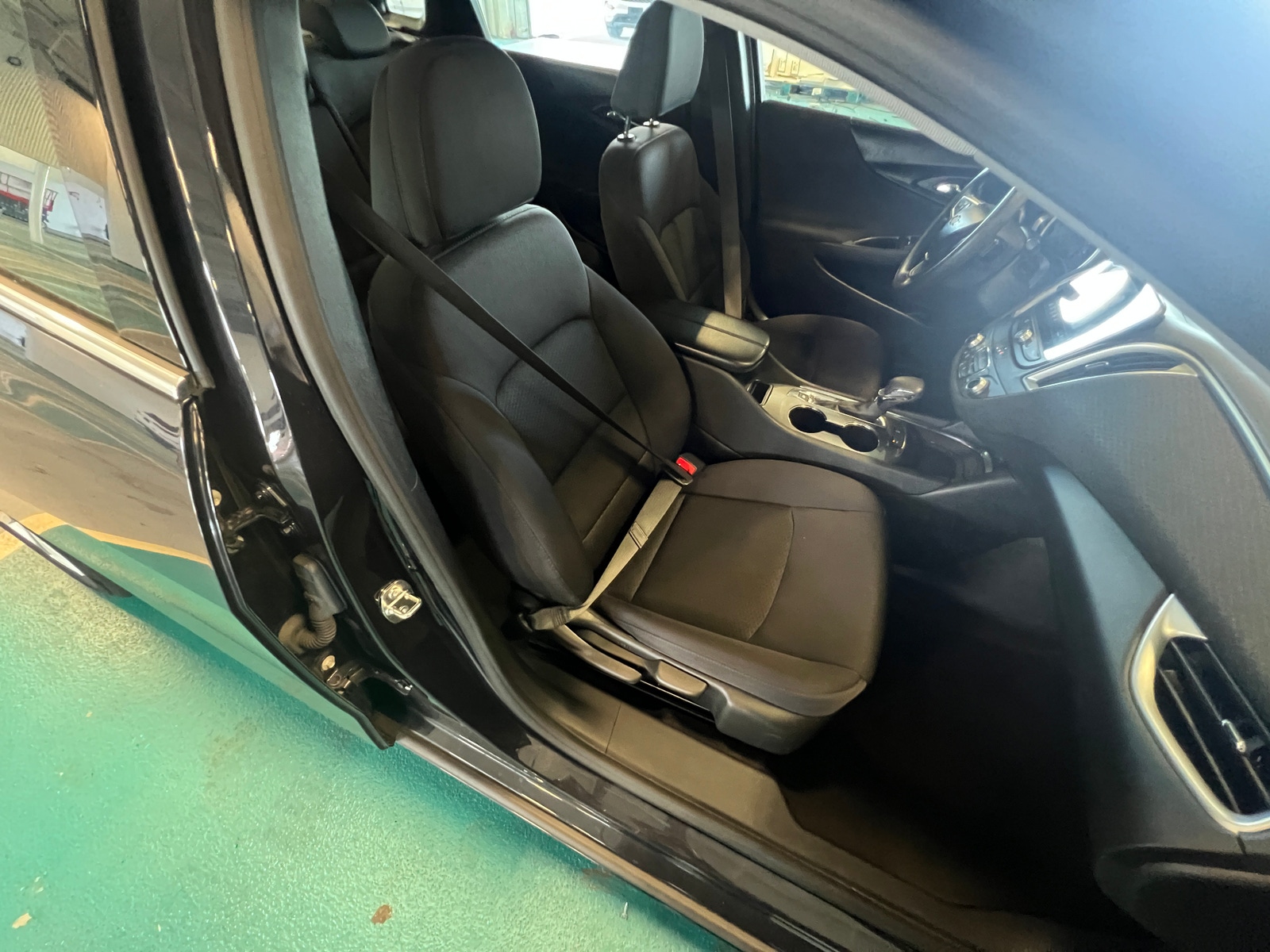 Thumbnail: 2023 Chevrolet Malibu - 2