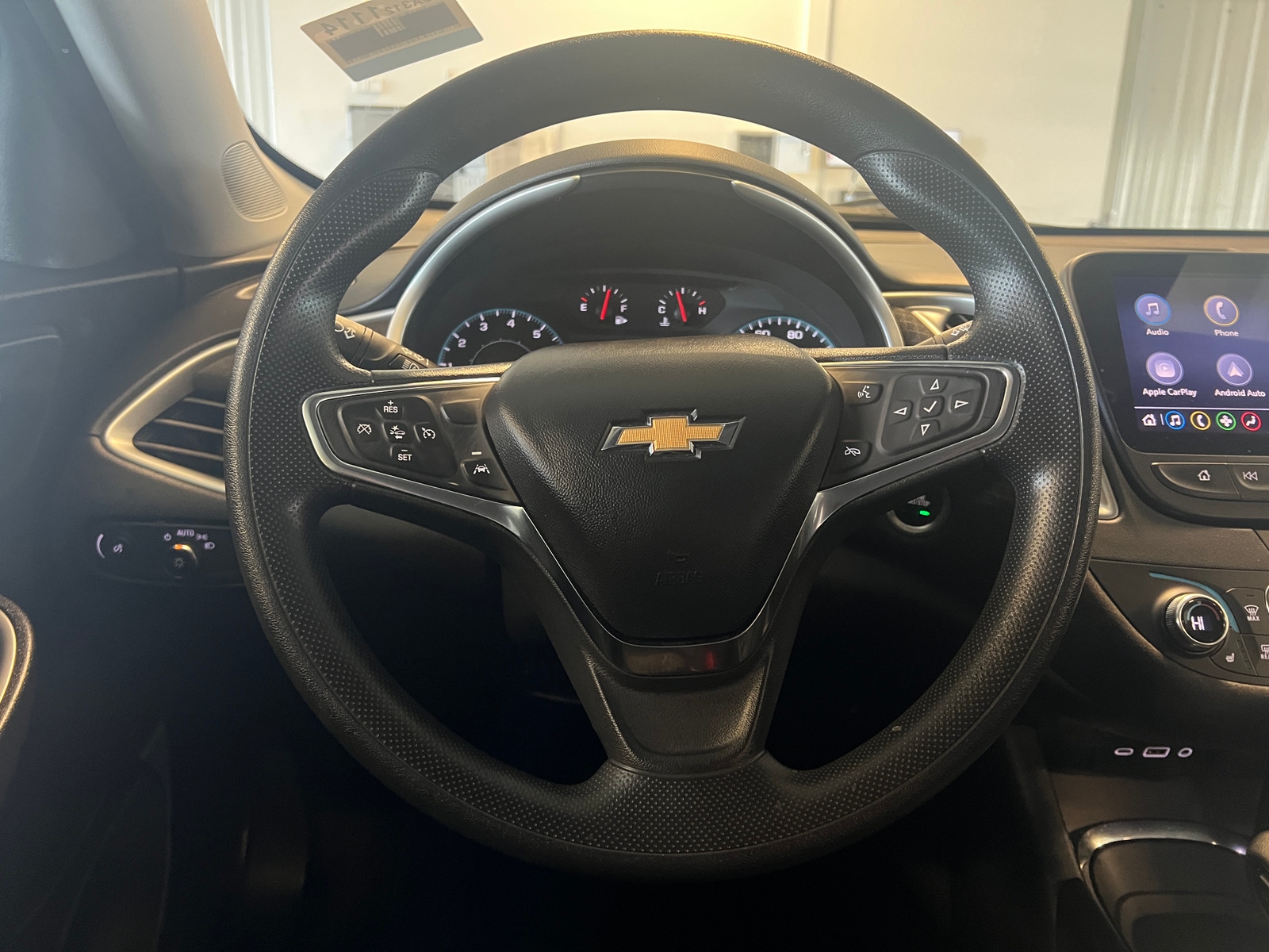 Thumbnail: 2023 Chevrolet Malibu - 5