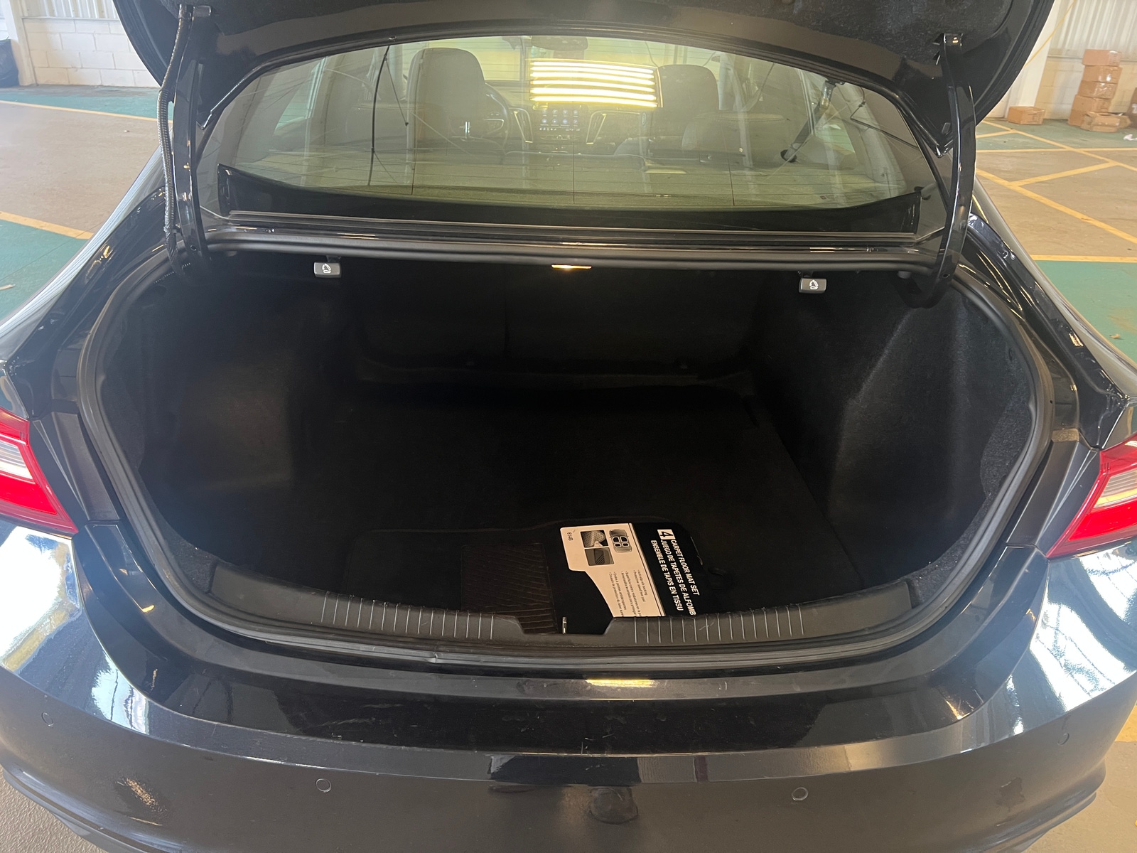 Thumbnail: 2023 Chevrolet Malibu - 7