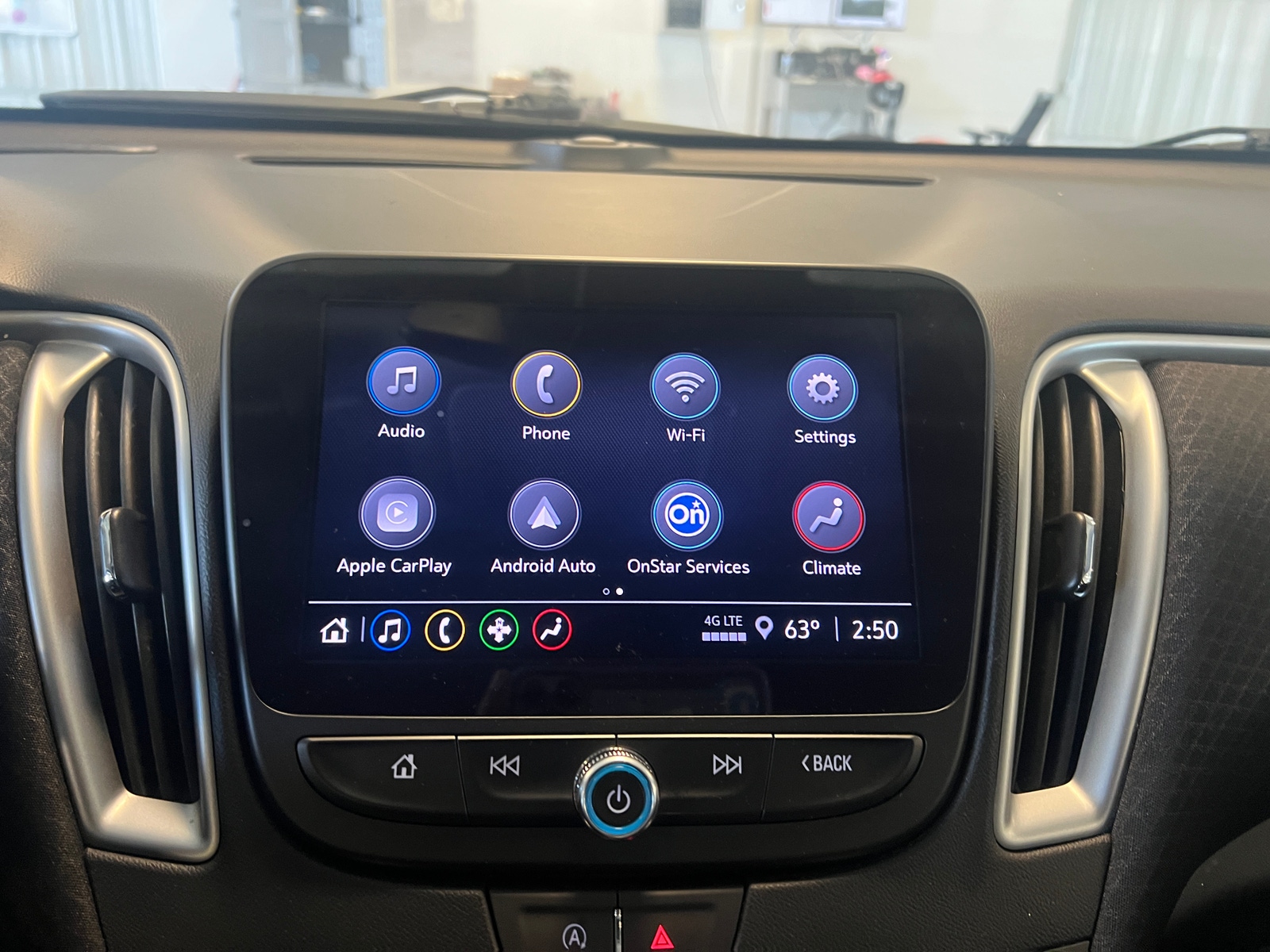 Thumbnail: 2023 Chevrolet Malibu - 4