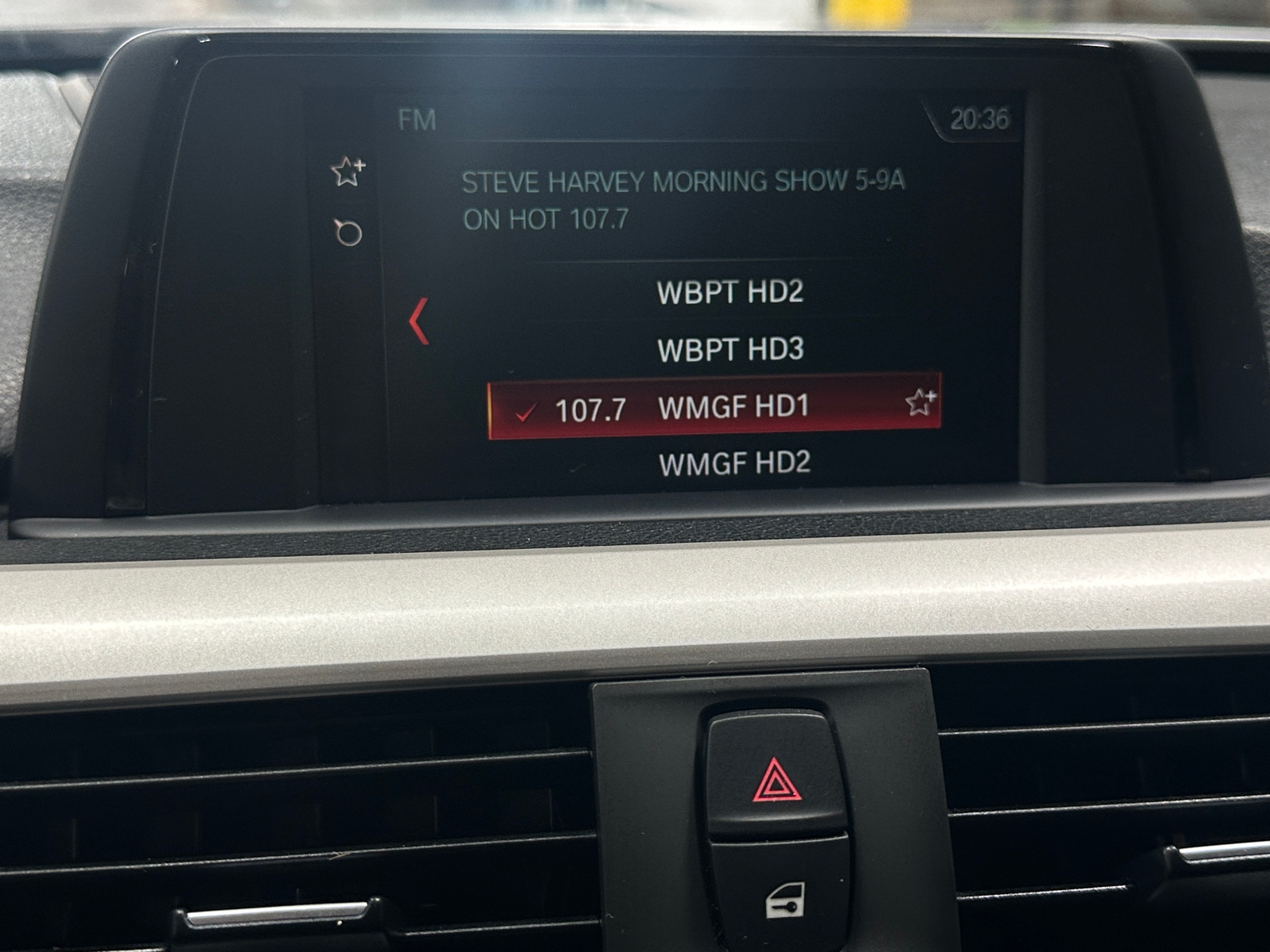 Thumbnail: 2018 BMW 3 Series - 3