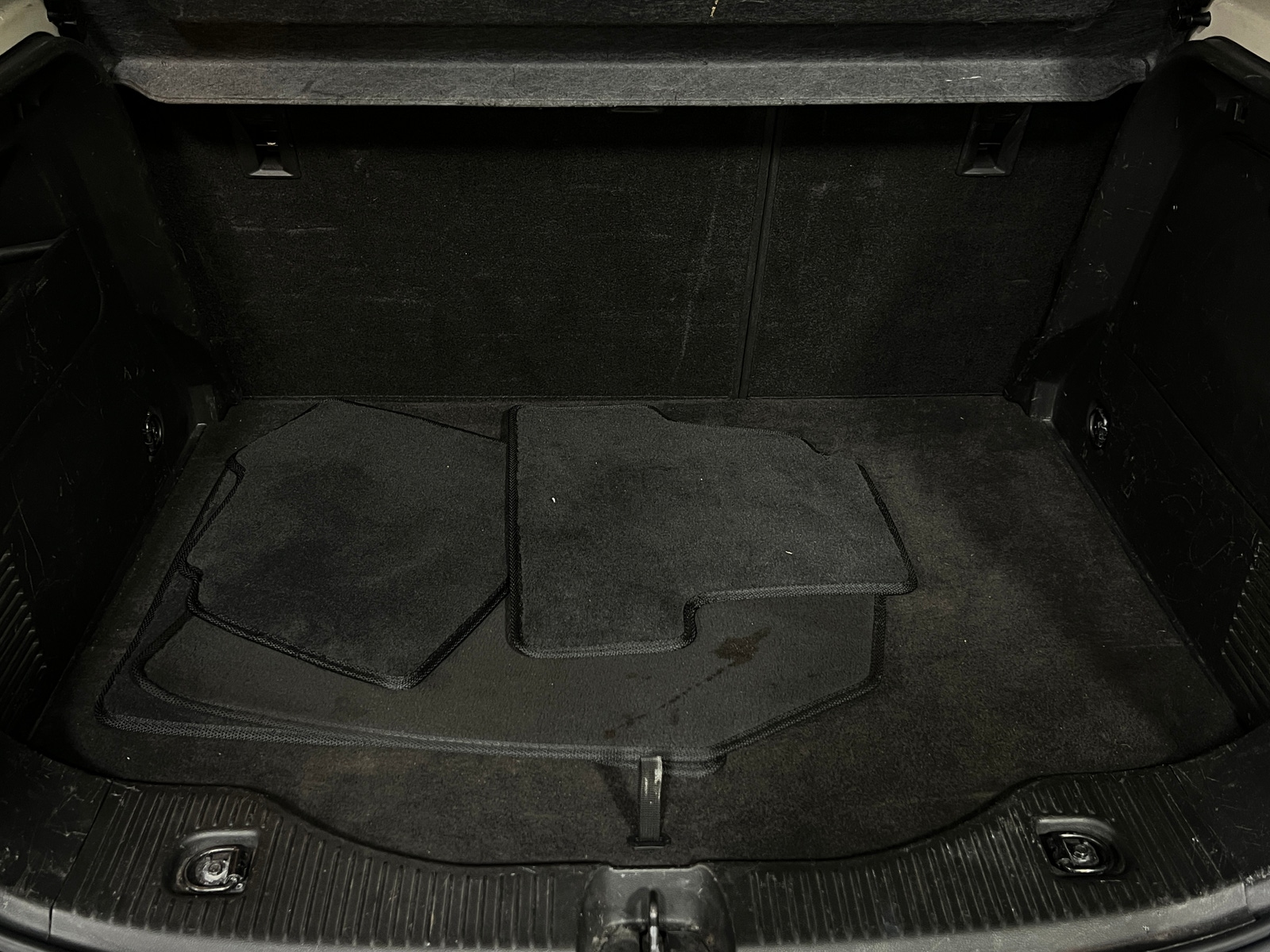 Thumbnail: 2018 Buick Encore - 6