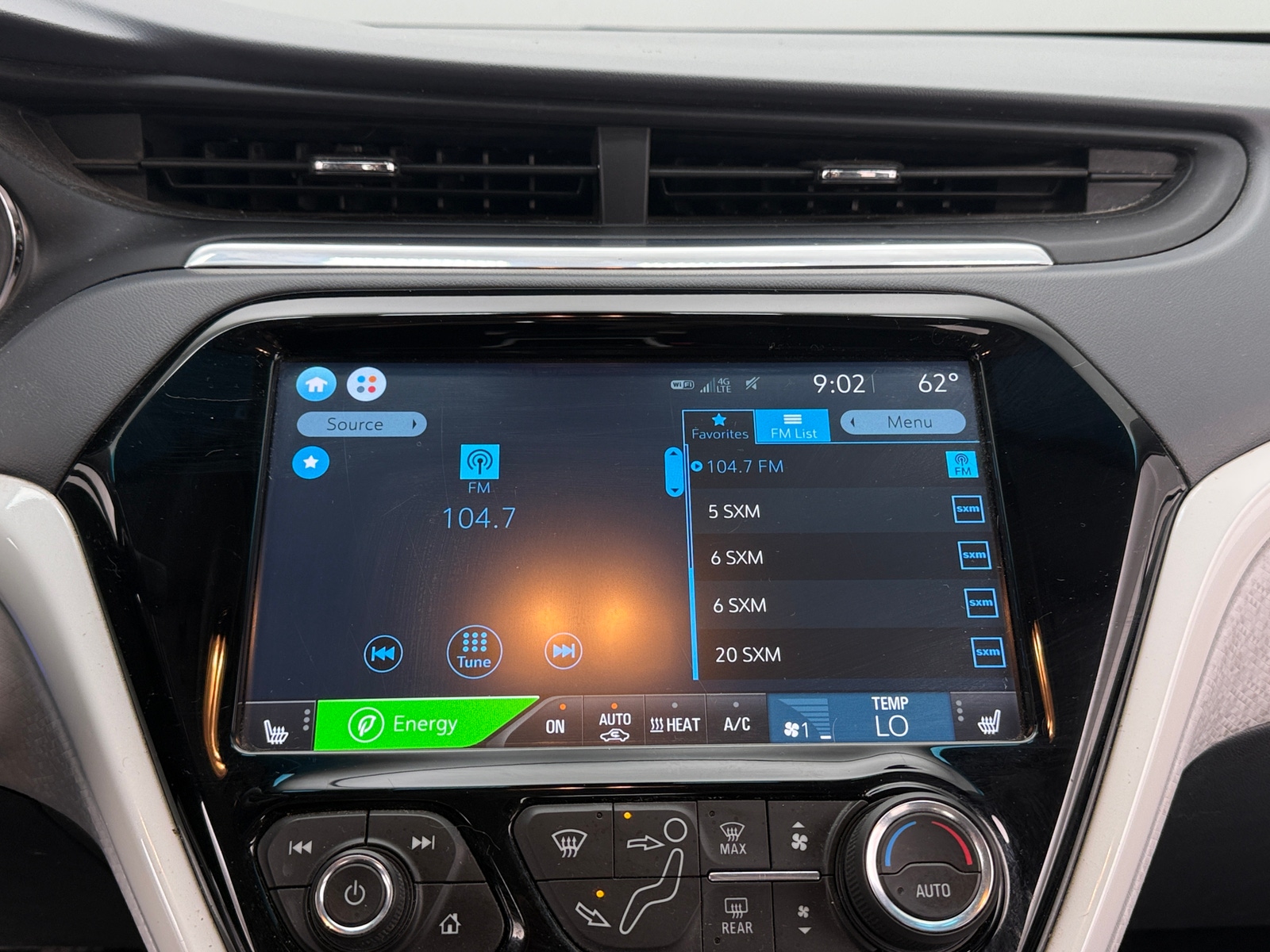 Thumbnail: 2019 Chevrolet Bolt EV - 4