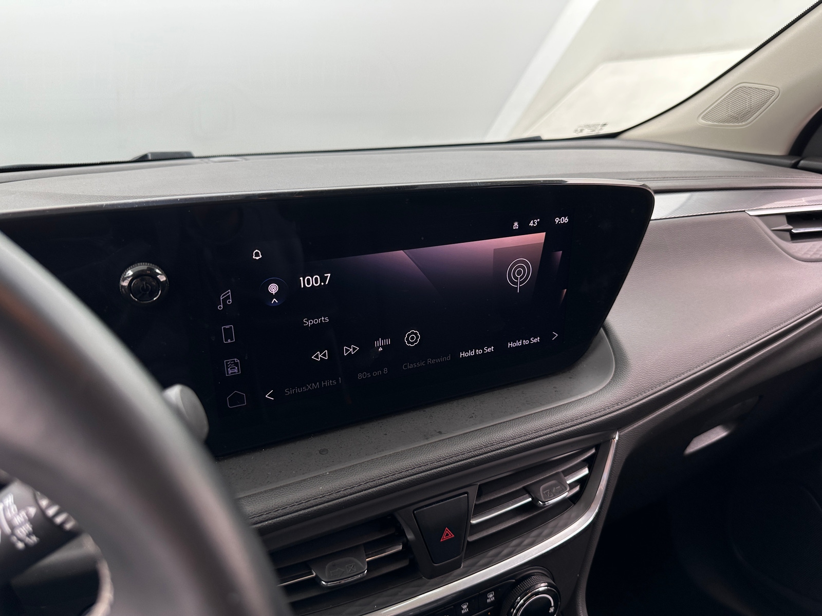 Thumbnail: 2024 Buick Encore GX - 4