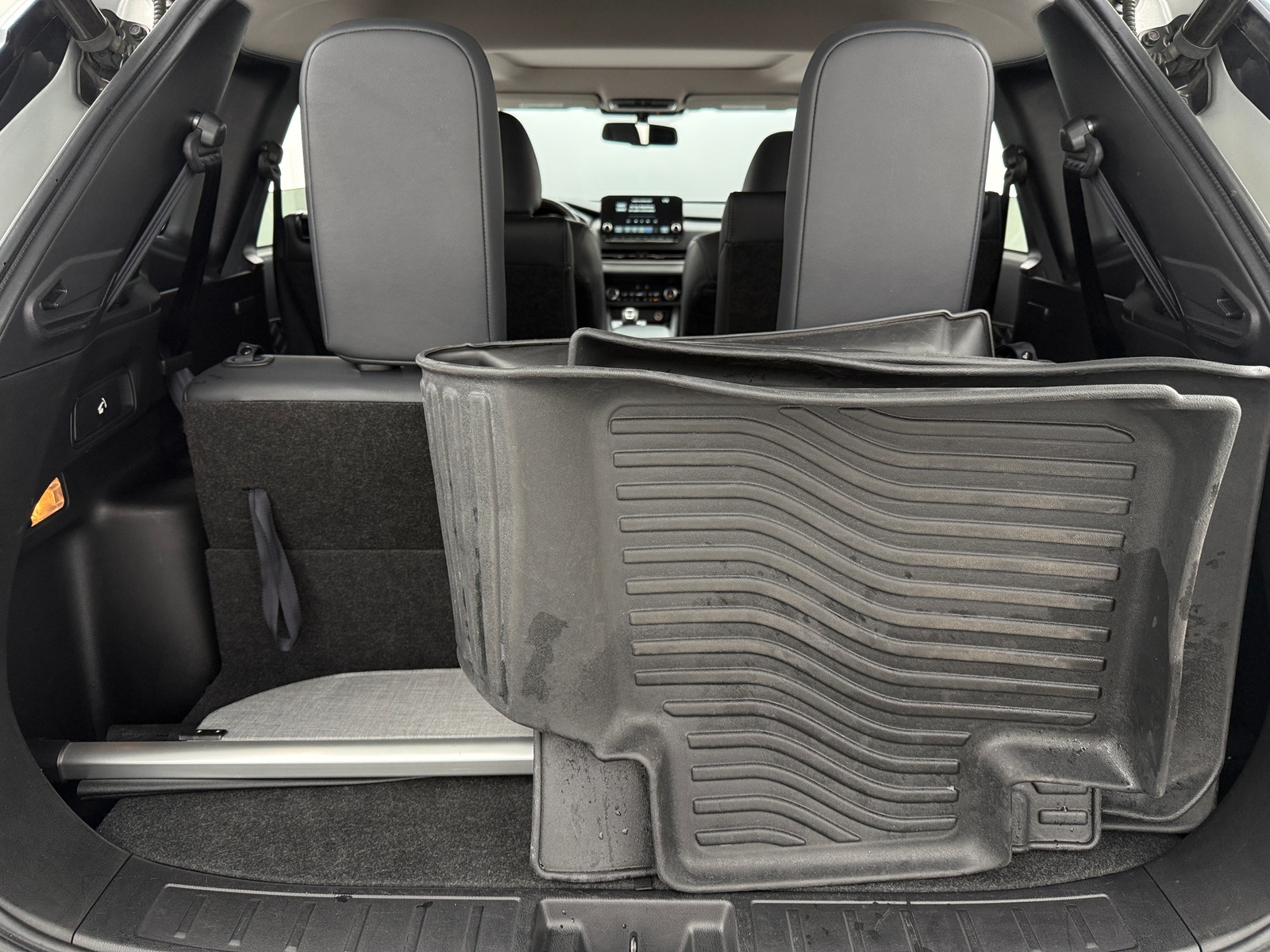 Thumbnail: 2024 Mitsubishi Outlander - 6