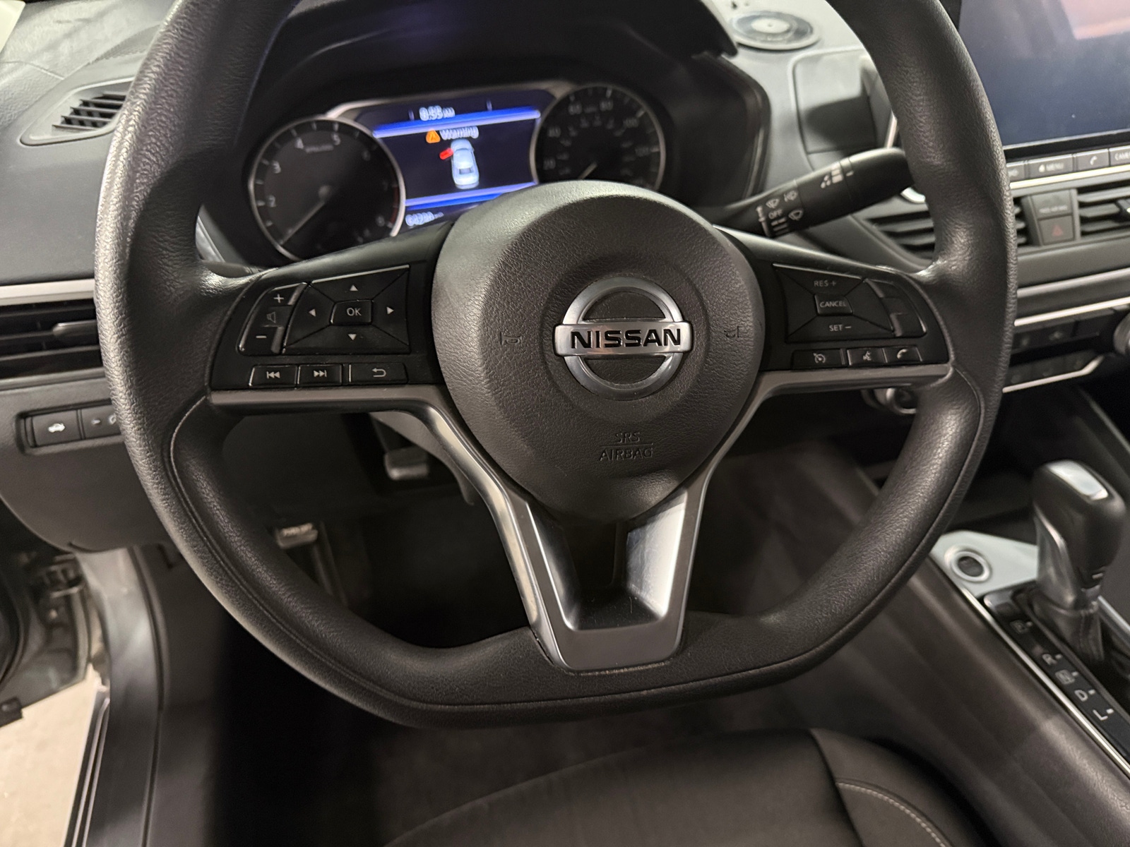 Thumbnail: 2019 Nissan Altima - 5