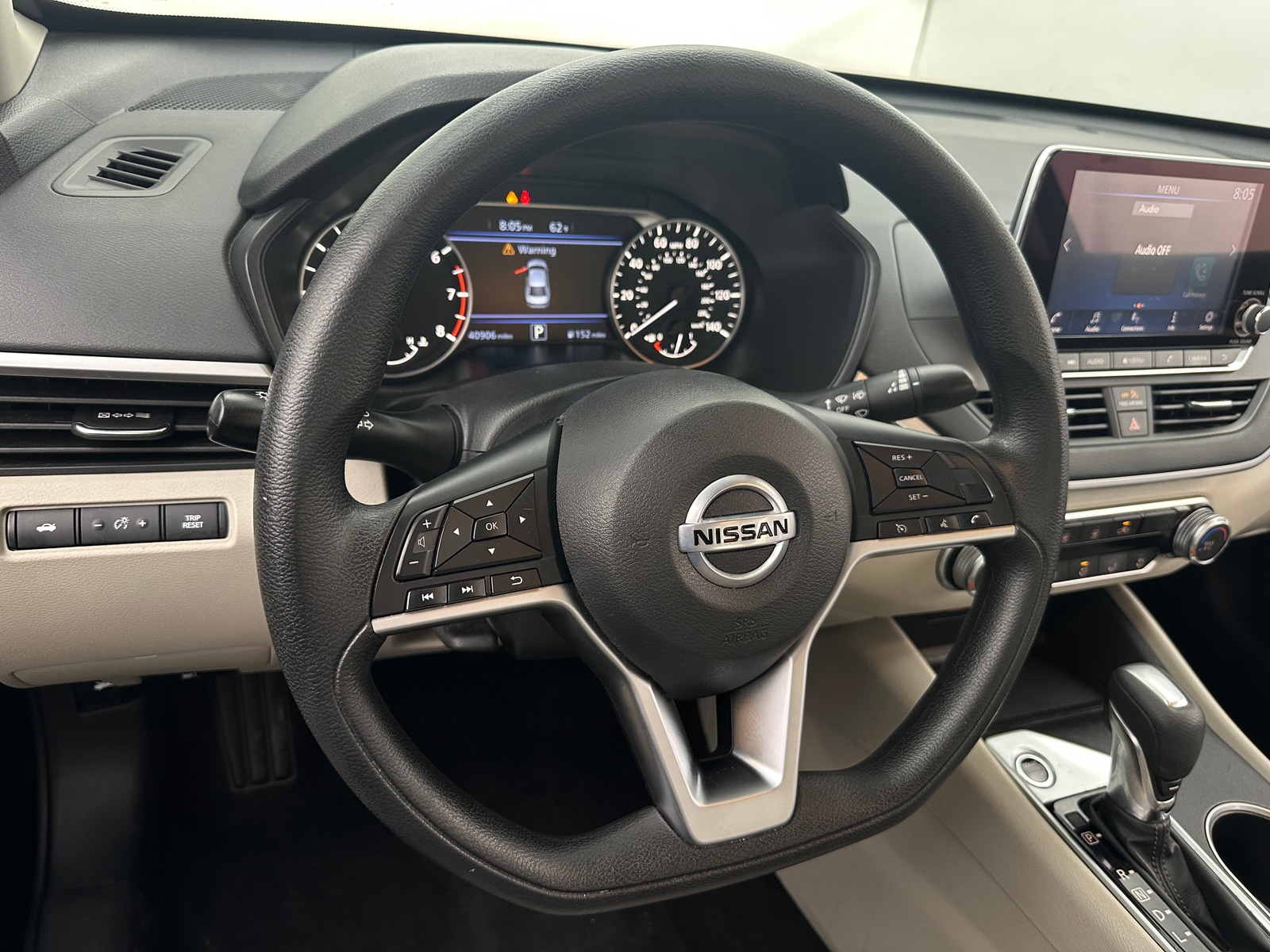 Thumbnail: 2022 Nissan Altima - 5