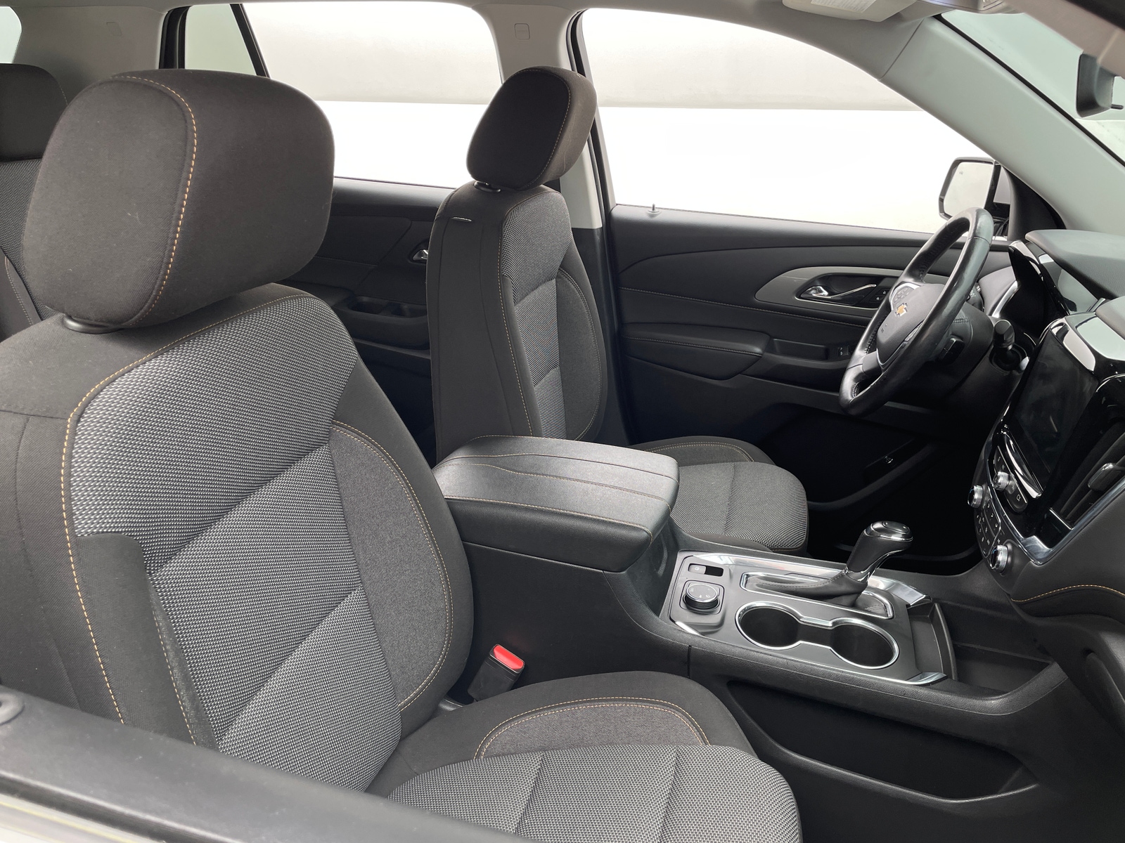 Thumbnail: 2020 Chevrolet Traverse - 2