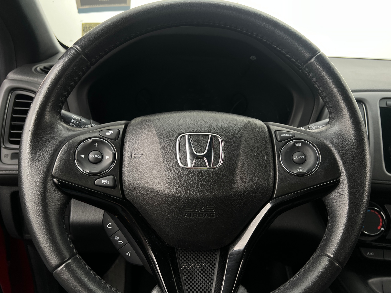 Thumbnail: 2019 Honda HR-V - 5