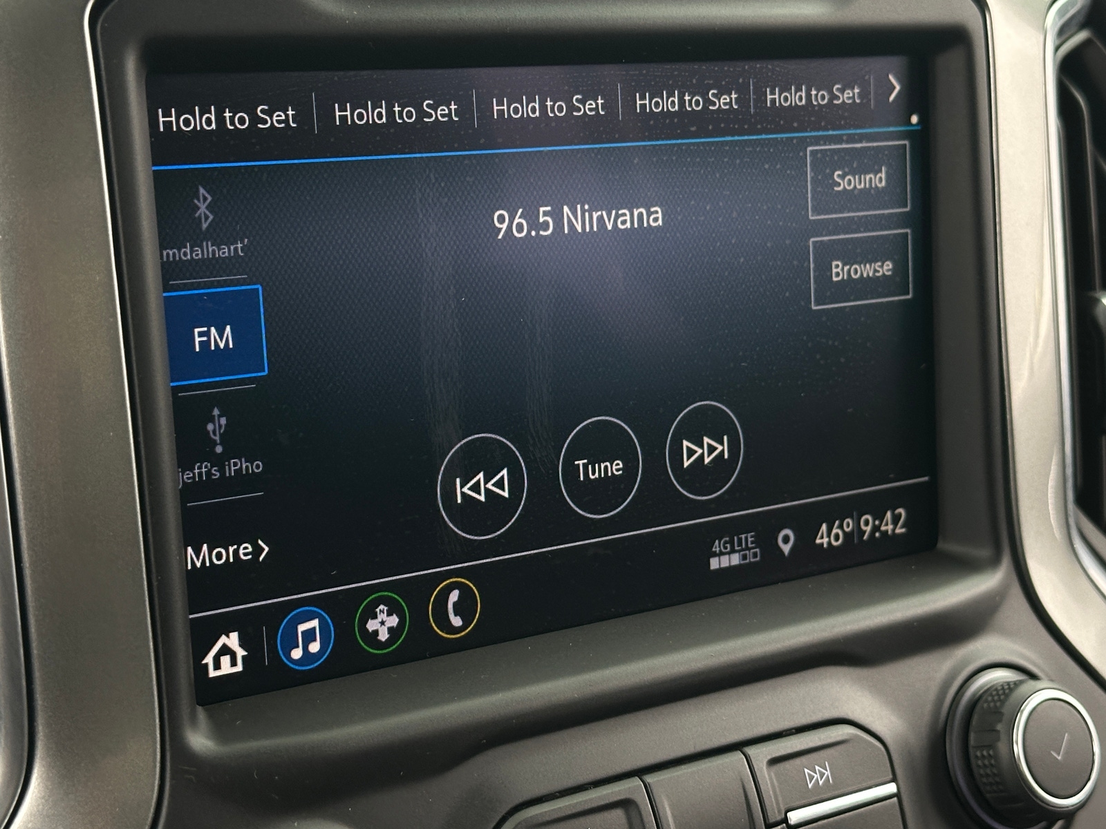 Thumbnail: 2019 Chevrolet Silverado 1500 - 4