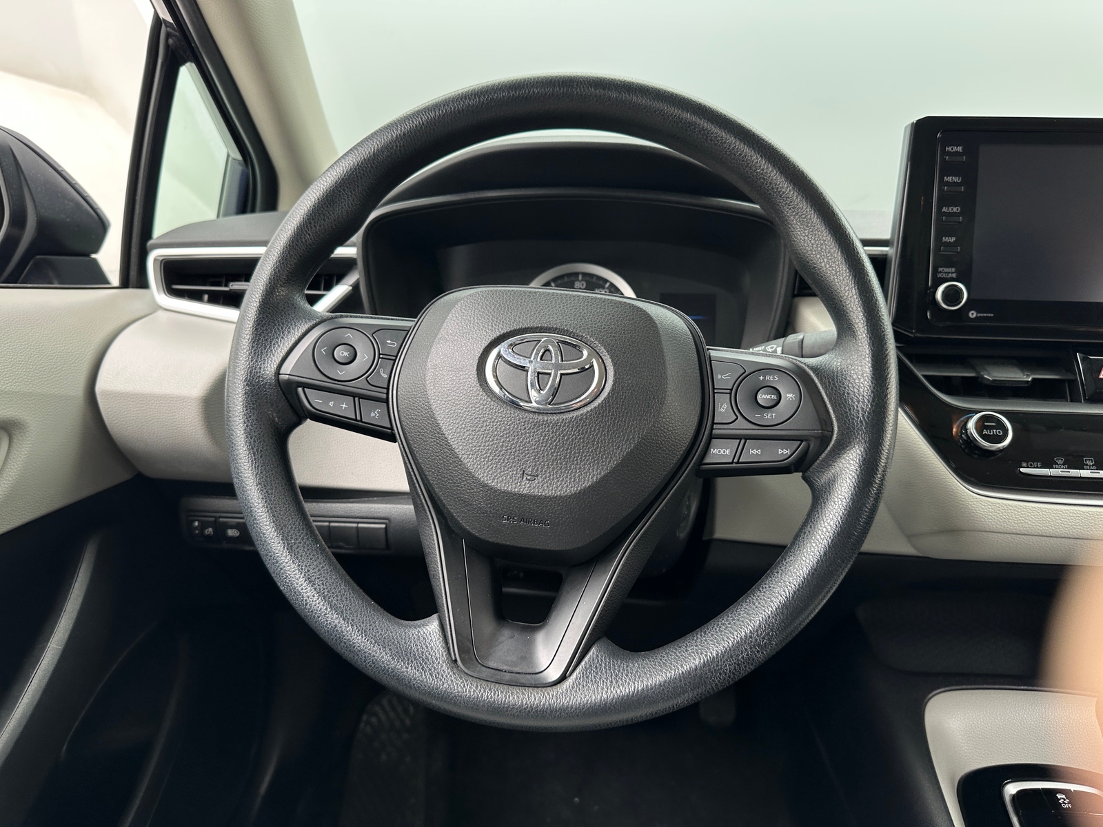 Thumbnail: 2022 Toyota Corolla - 5