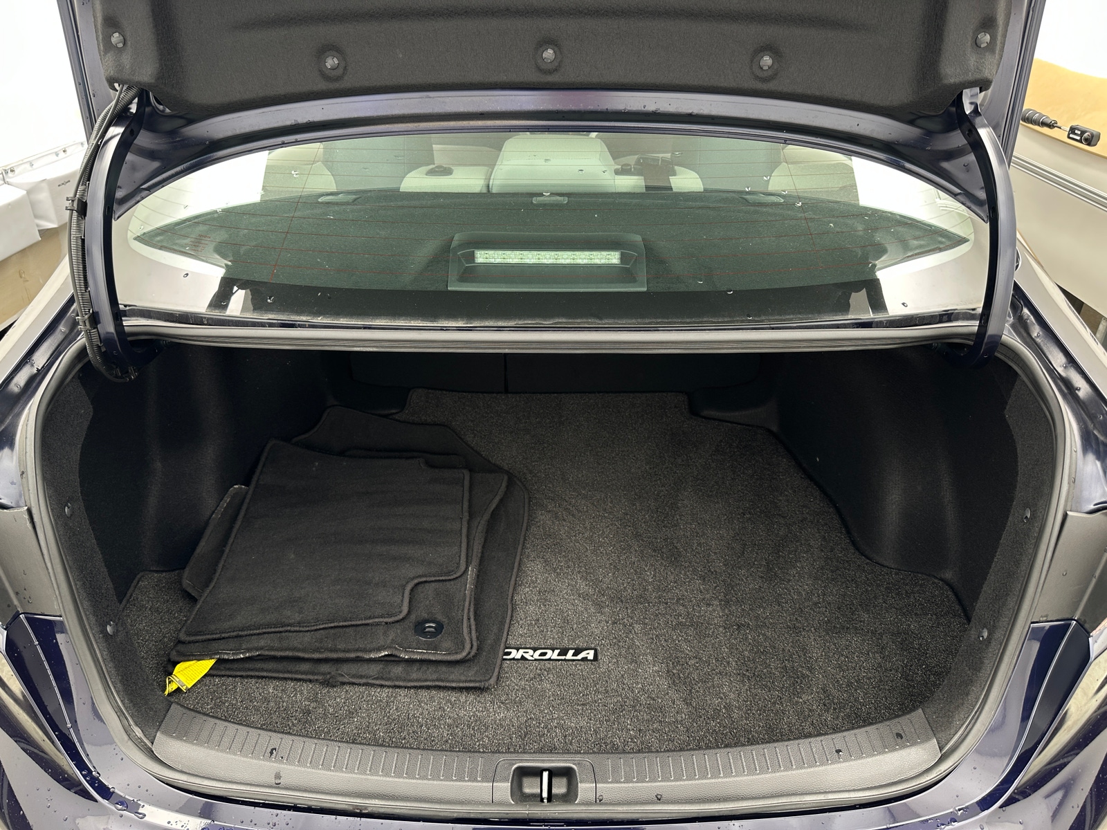 Thumbnail: 2022 Toyota Corolla - 7