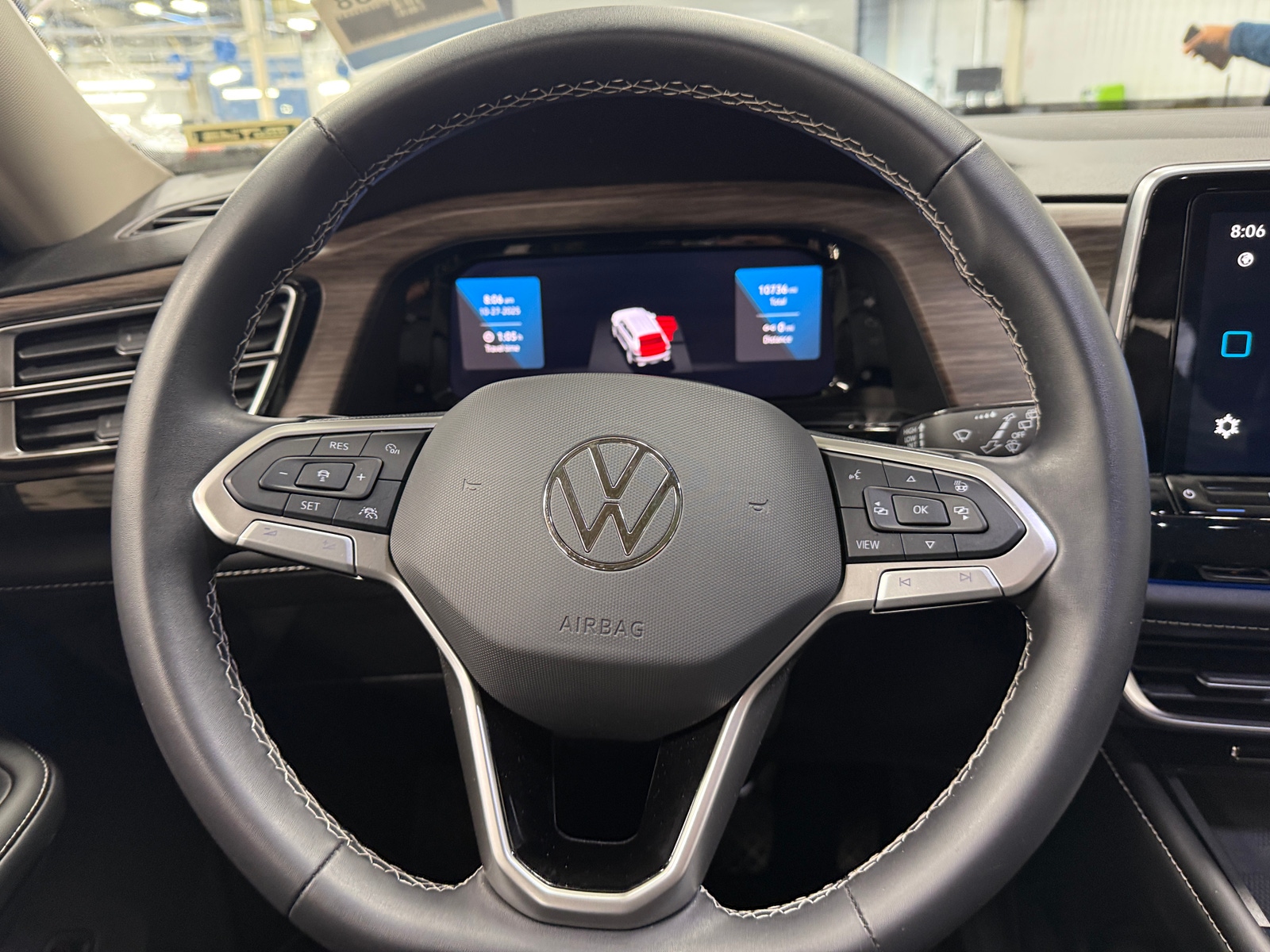 Thumbnail: 2024 Volkswagen Atlas - 4