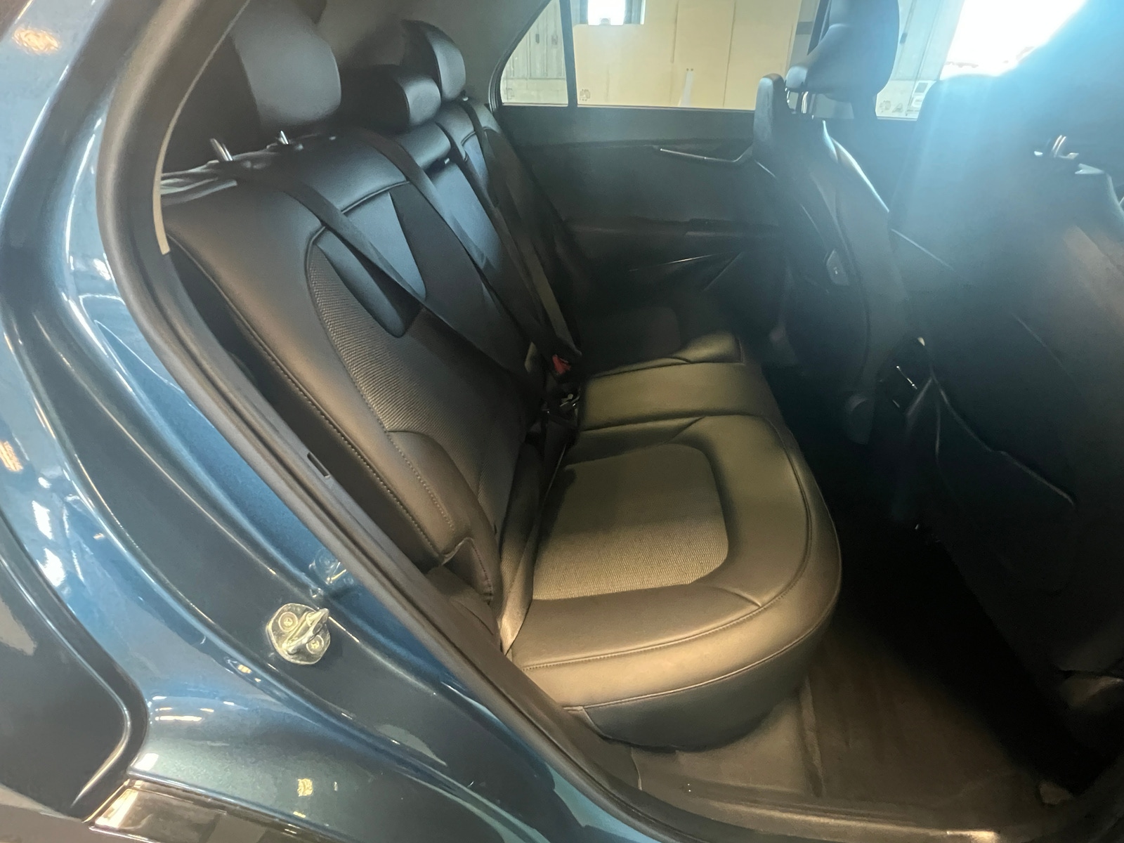 Thumbnail: 2023 Kia Niro - 6