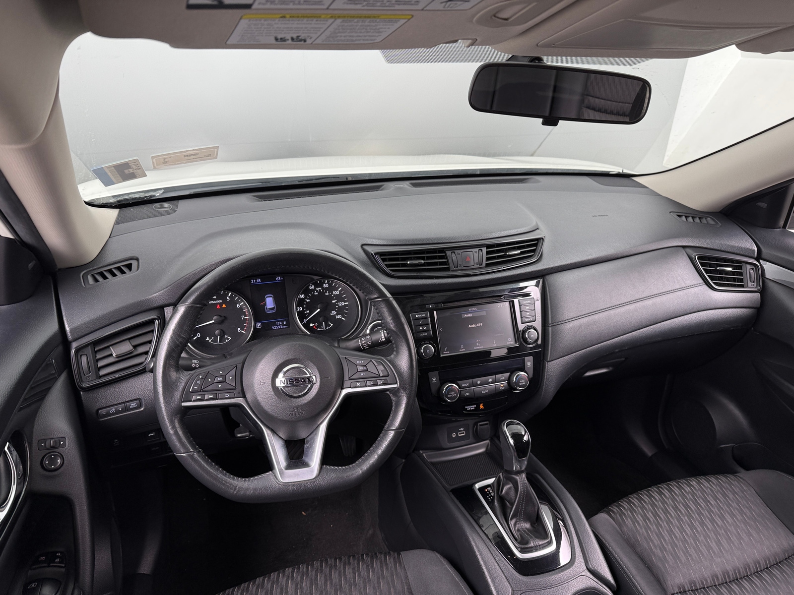 Thumbnail: 2018 Nissan Rogue - 3