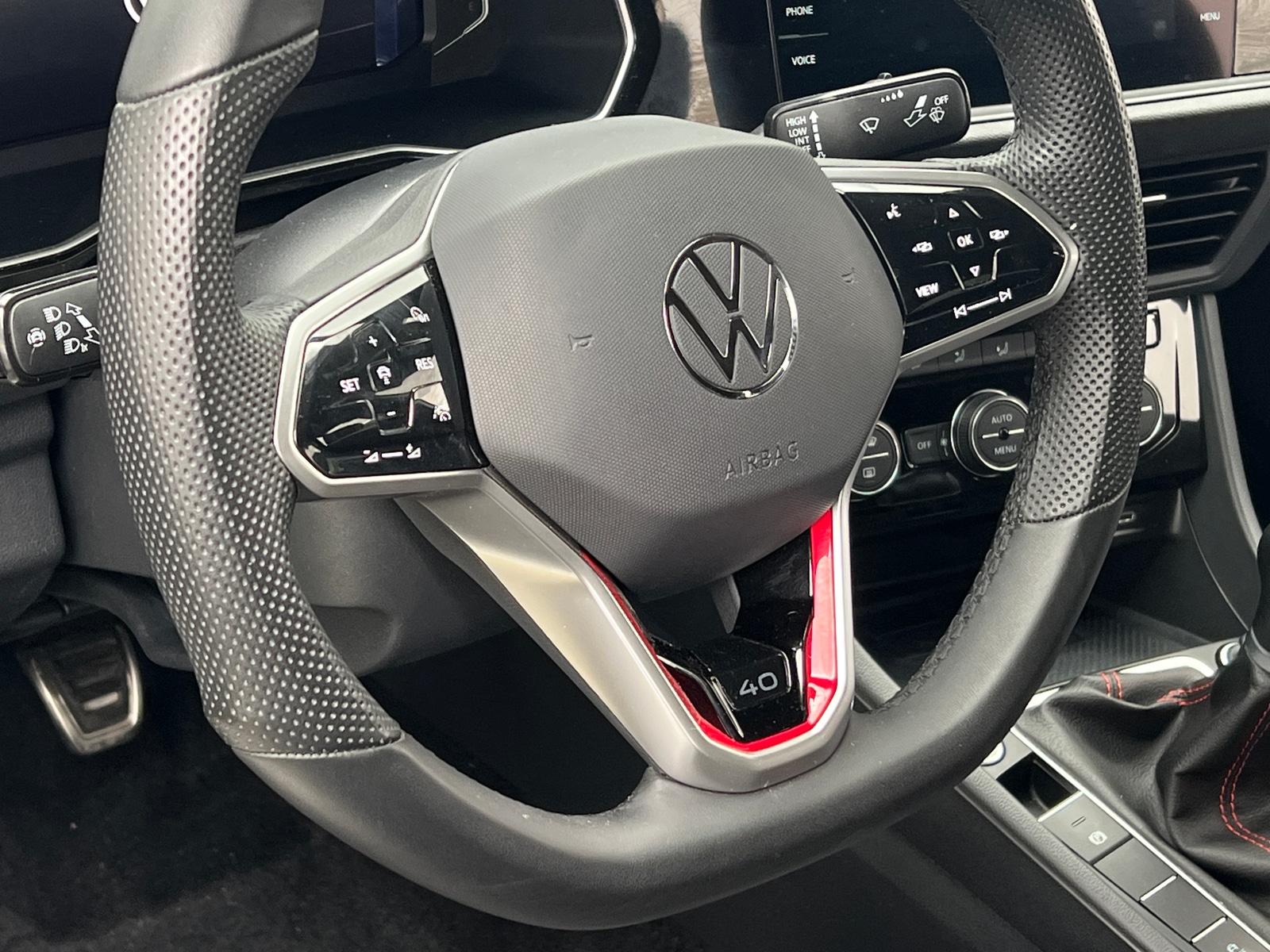 Thumbnail: 2024 Volkswagen Jetta - 5