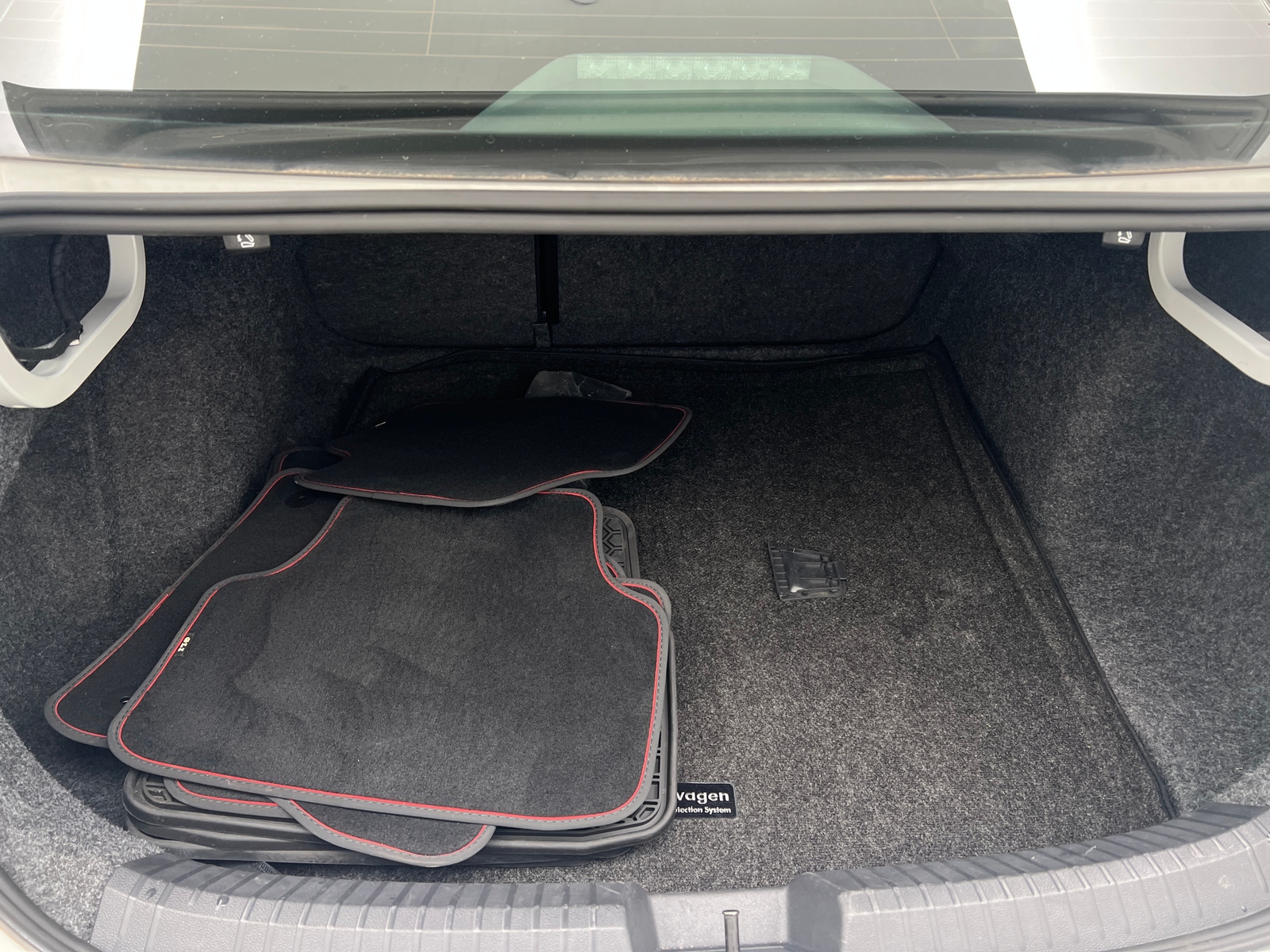 Thumbnail: 2024 Volkswagen Jetta - 7