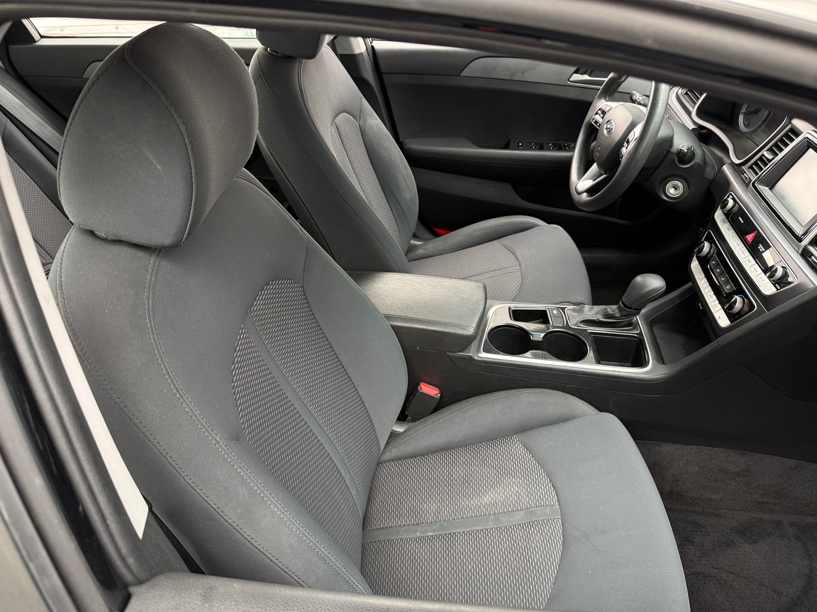 Thumbnail: 2018 Hyundai Sonata - 2