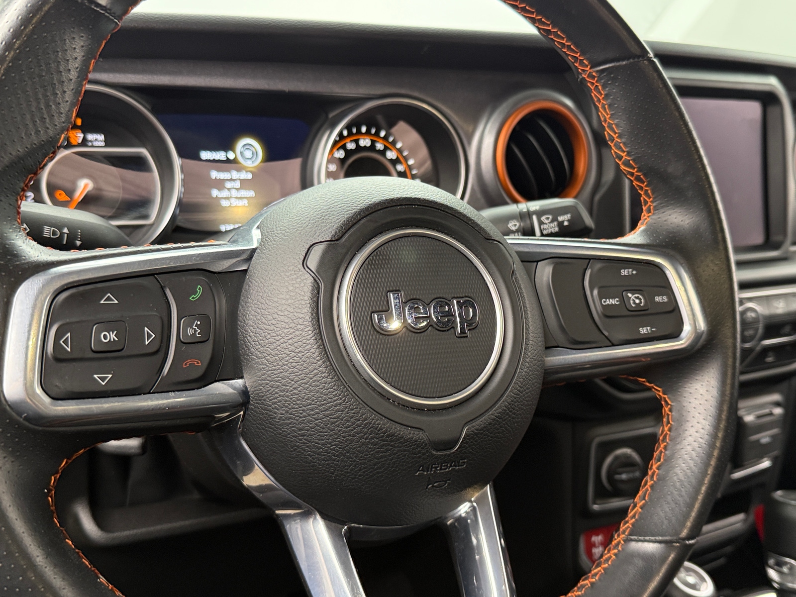 Thumbnail: 2023 Jeep Gladiator - 5