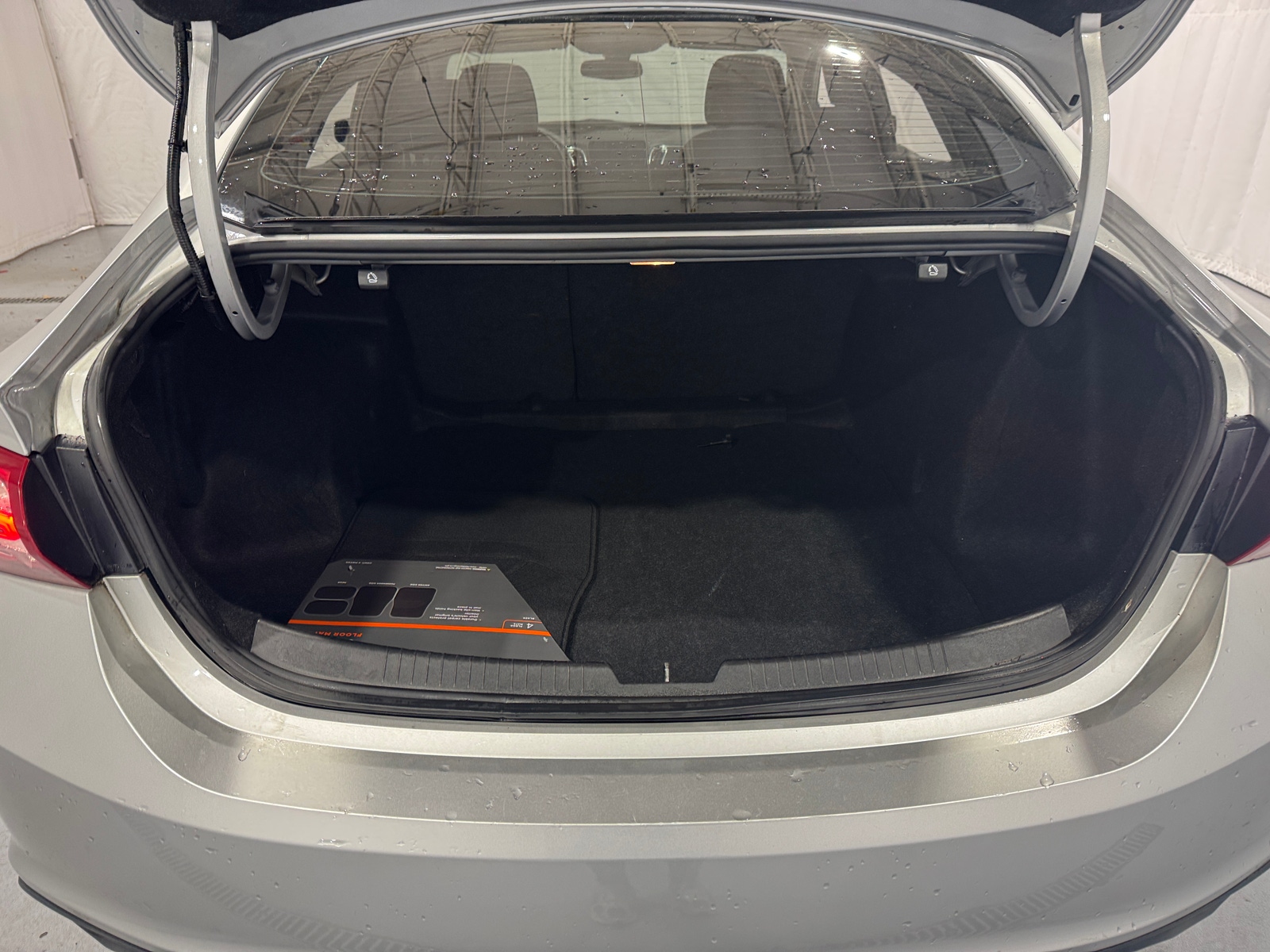 Thumbnail: 2021 Chevrolet Malibu - 7