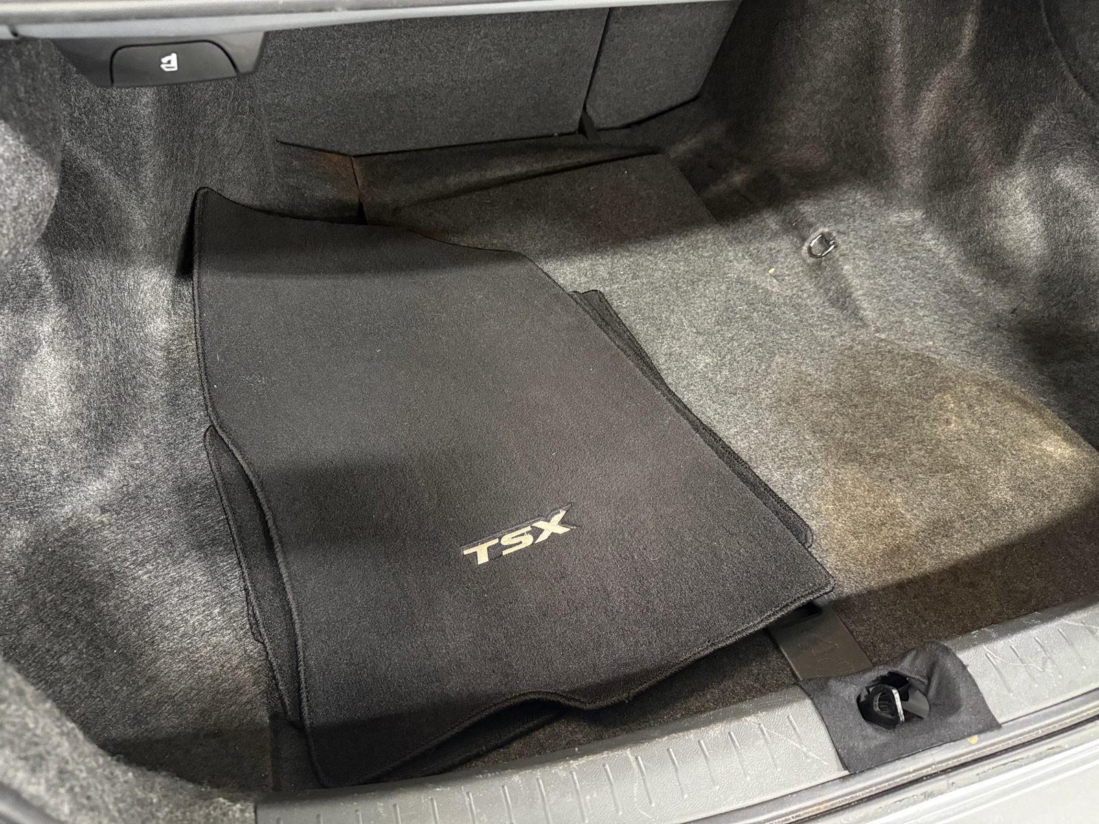 Thumbnail: 2012 Acura TSX - 6