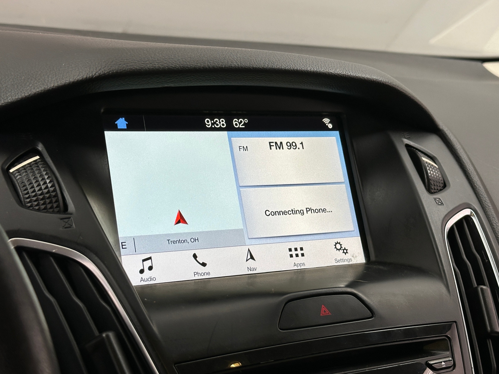 Thumbnail: 2018 Ford Focus - 4