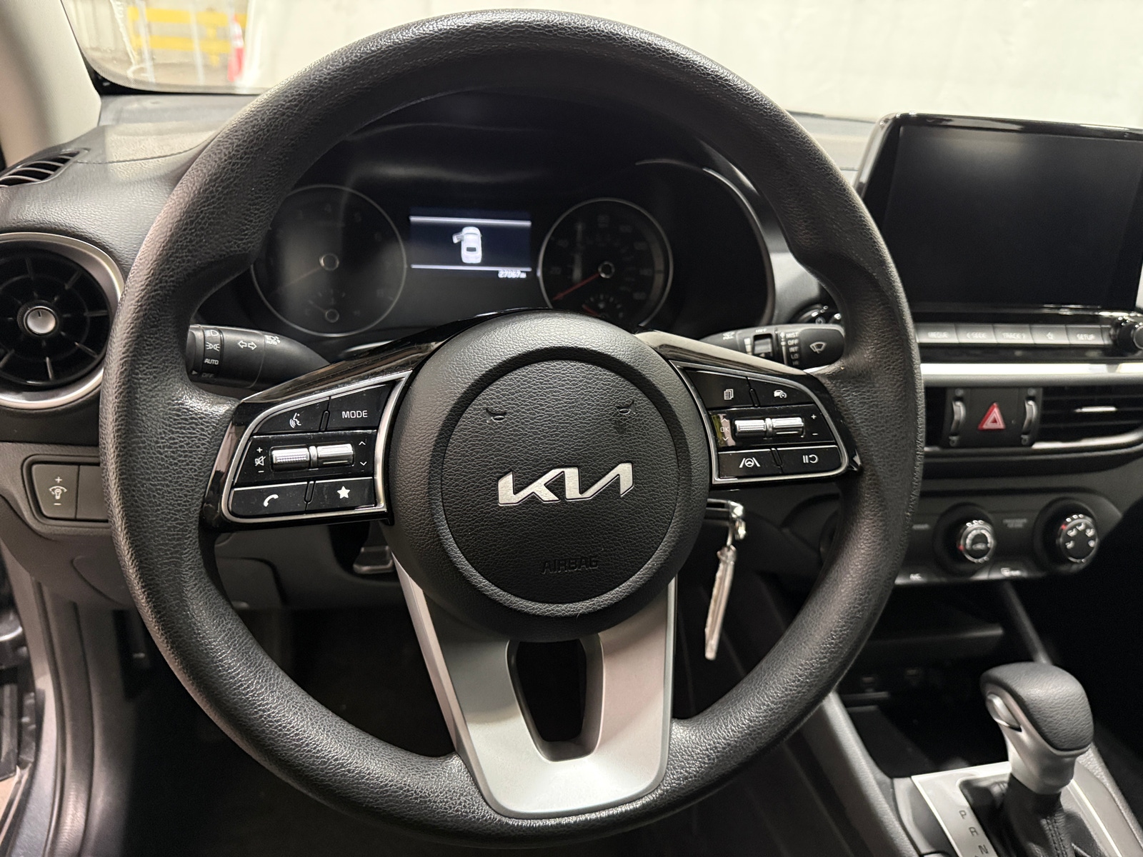 Thumbnail: 2024 Kia Forte - 5