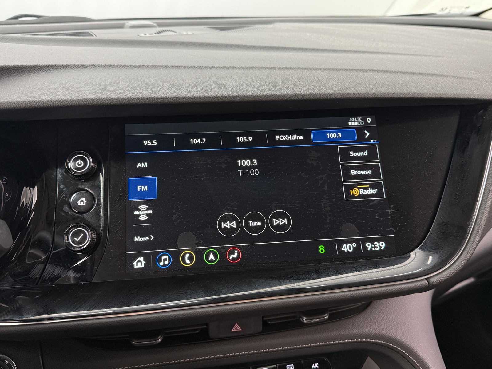 Thumbnail: 2023 Buick Envision - 3