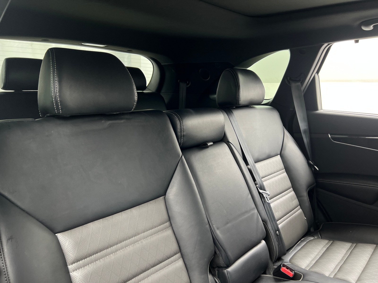 Thumbnail: 2019 Kia Sorento - 5