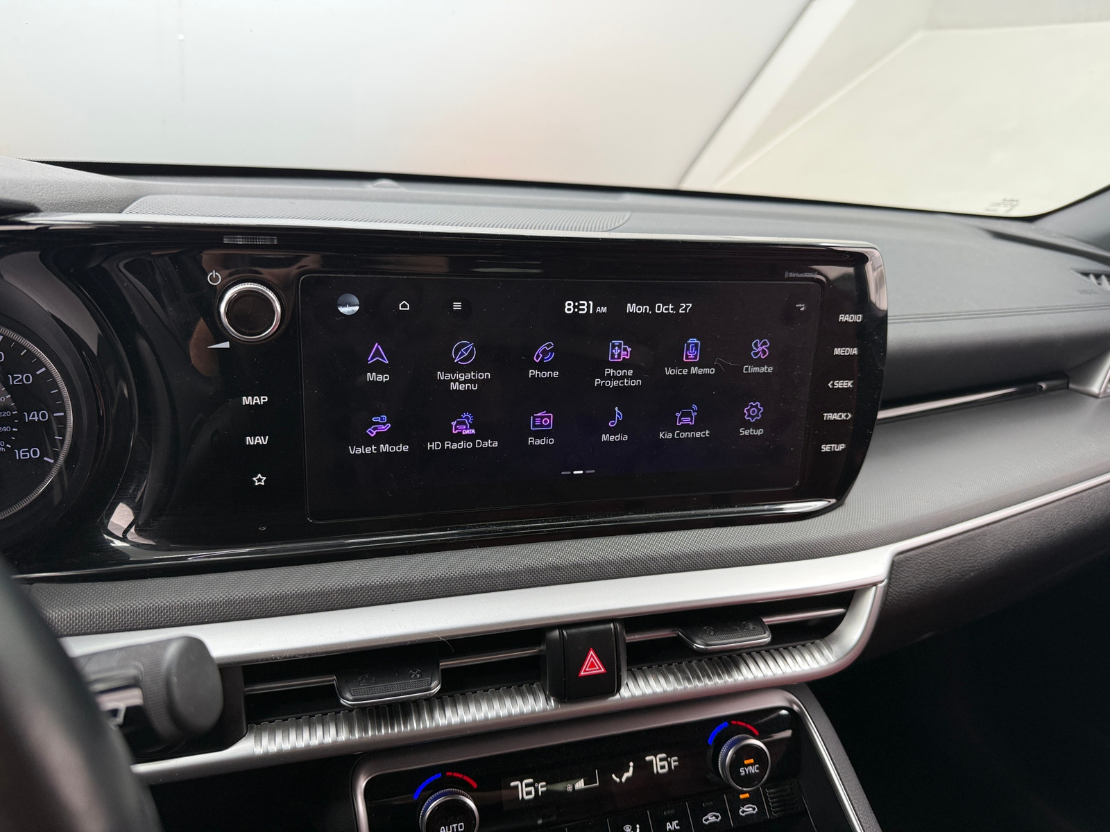 Thumbnail: 2023 Kia K5 - 3