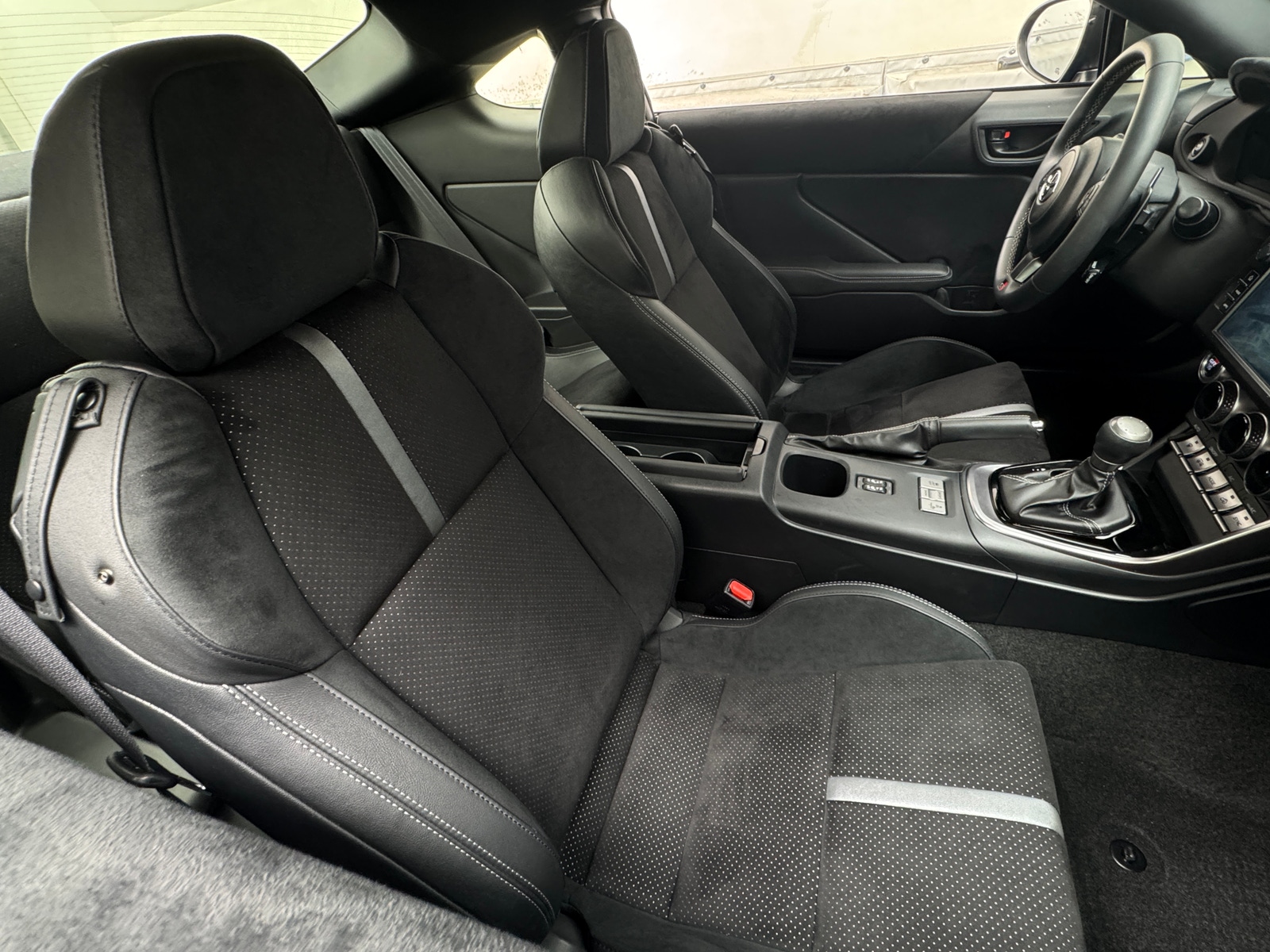 Thumbnail: 2024 Toyota GR86 - 2