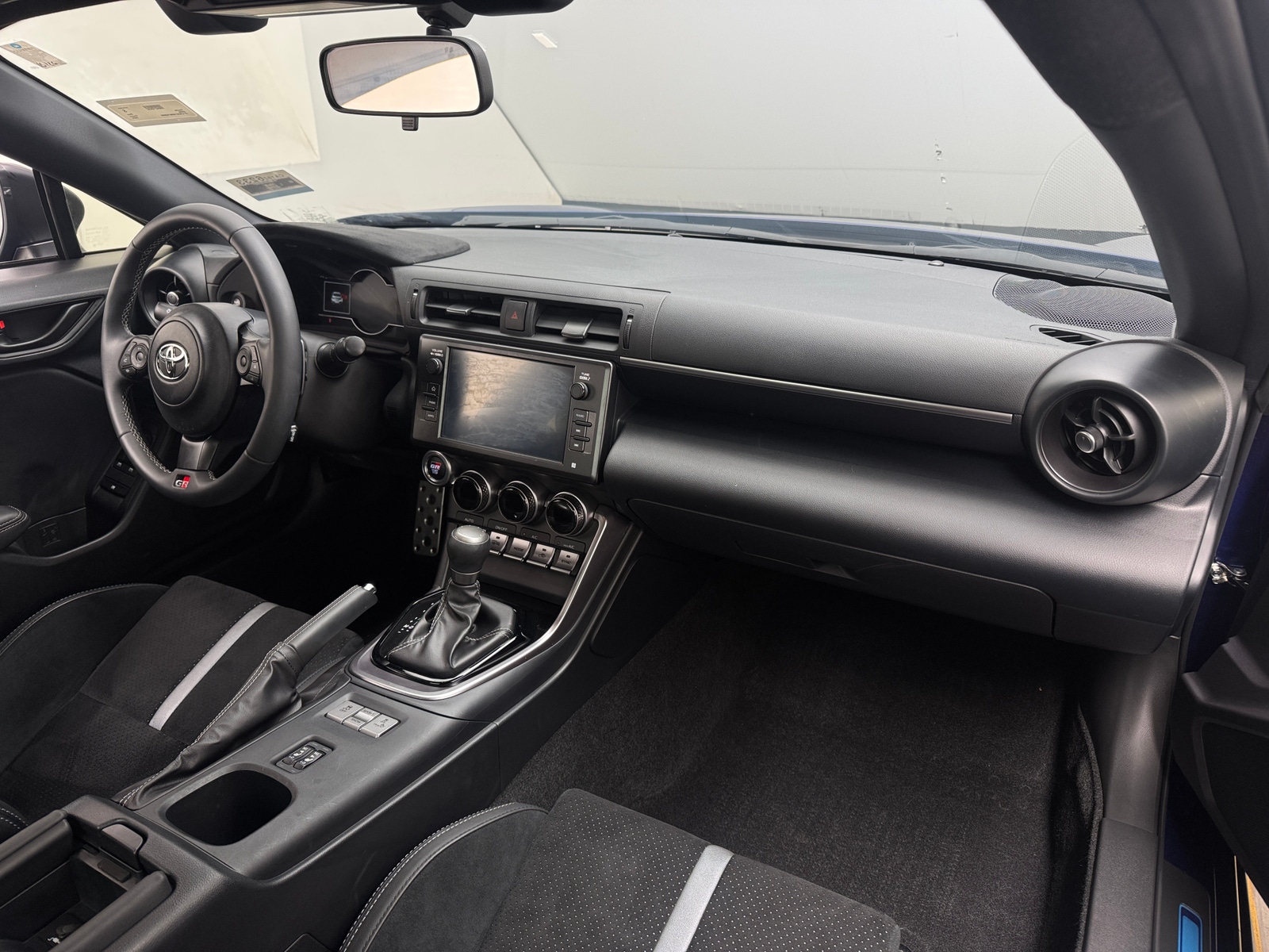 Thumbnail: 2024 Toyota GR86 - 3