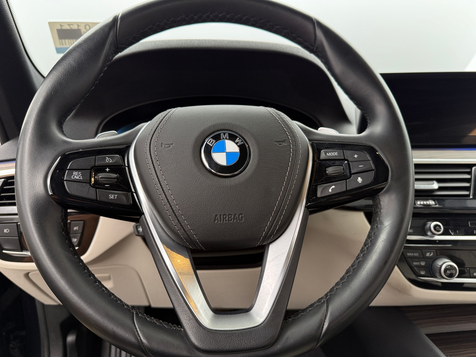 Thumbnail: 2018 BMW 5 Series - 4