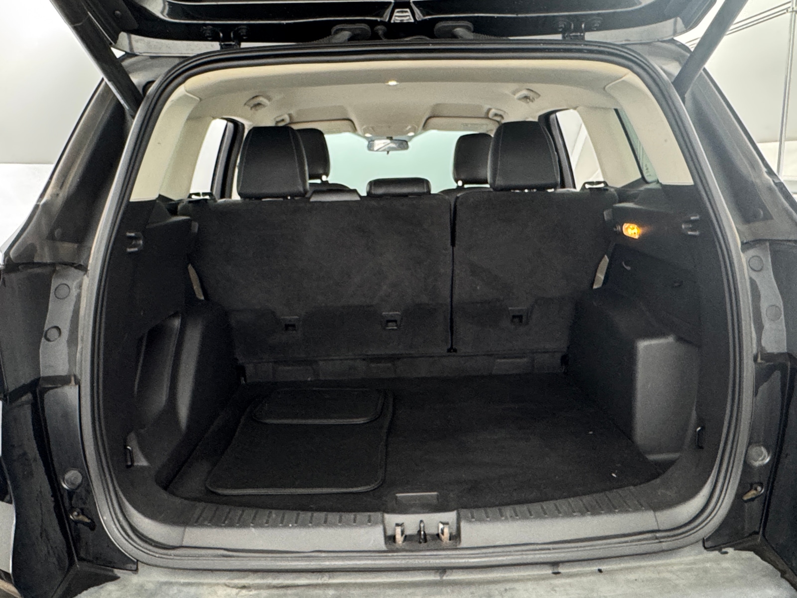 Thumbnail: 2019 Ford Escape - 6