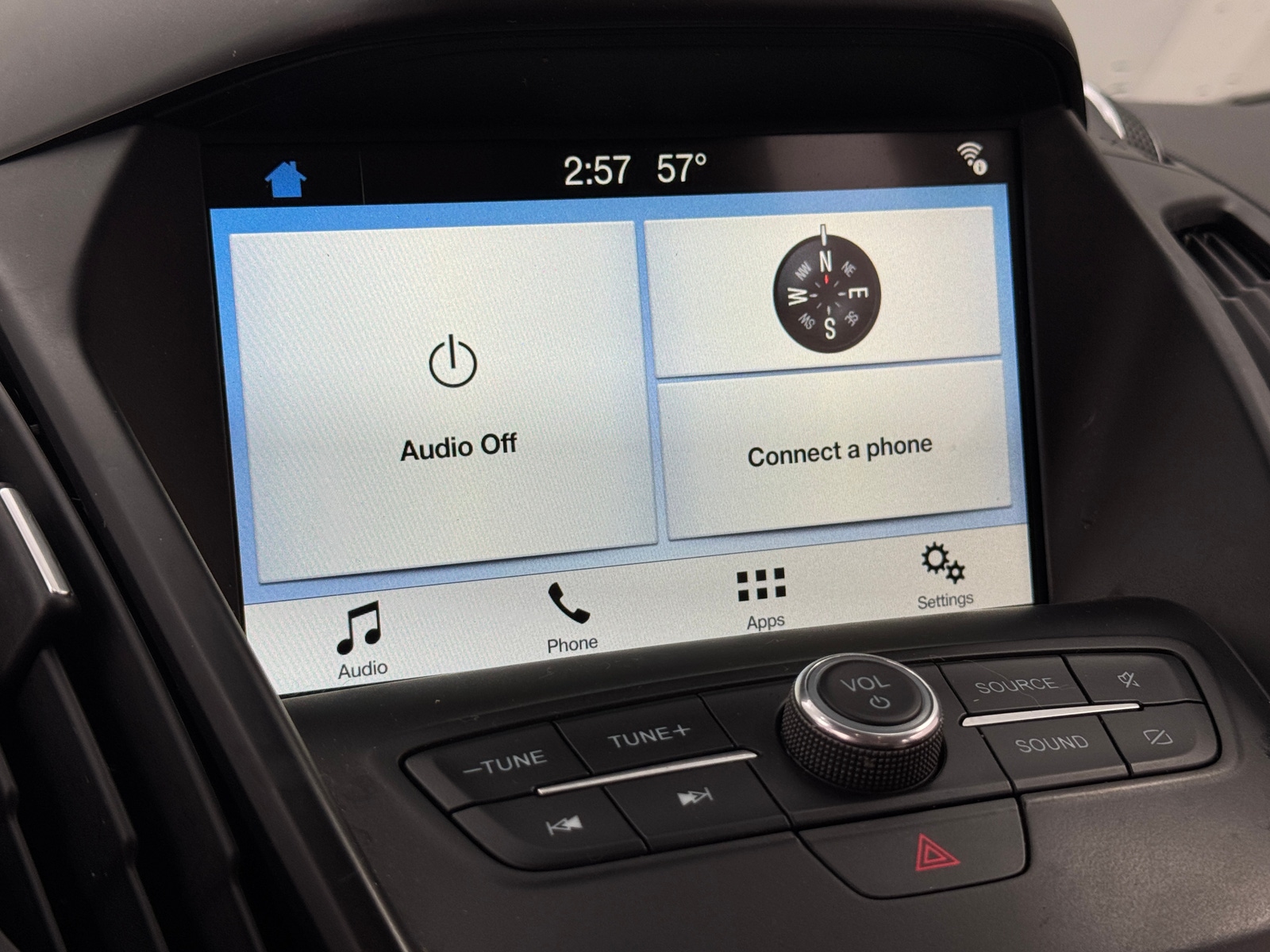 Thumbnail: 2019 Ford Escape - 3