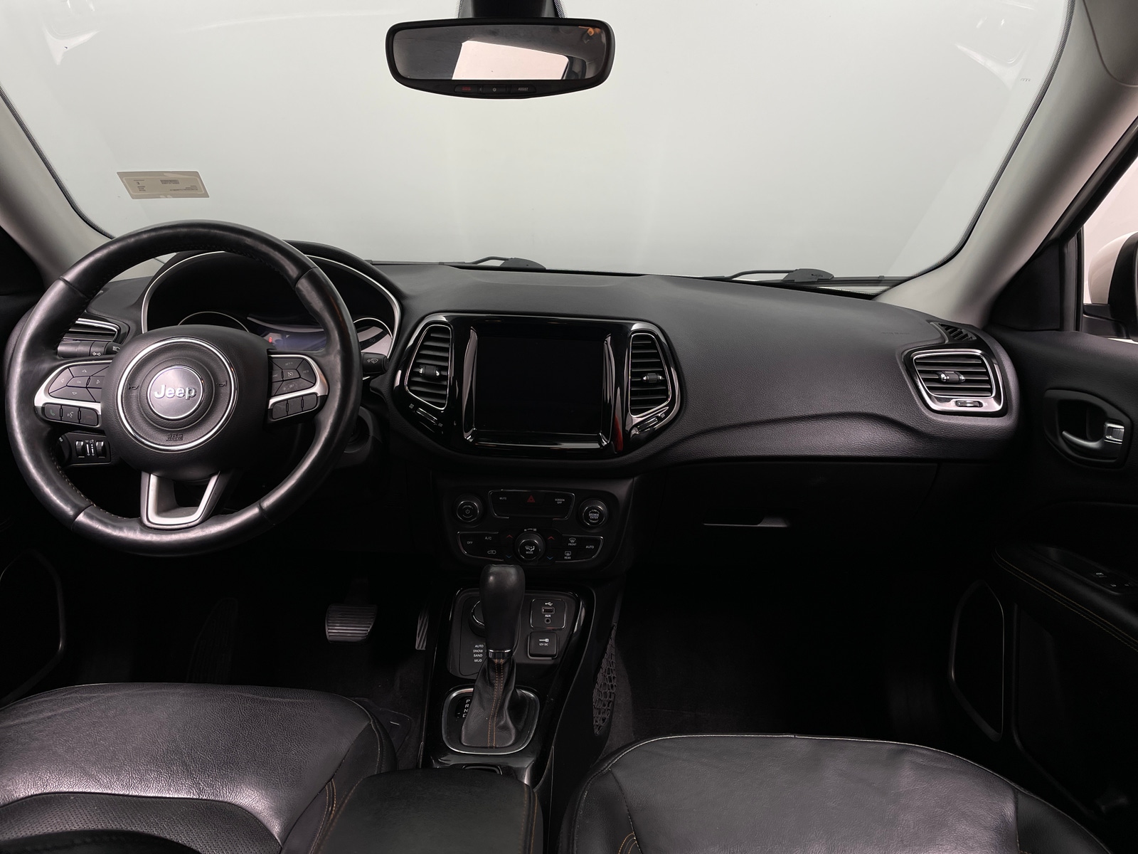 Thumbnail: 2018 Jeep Compass - 2