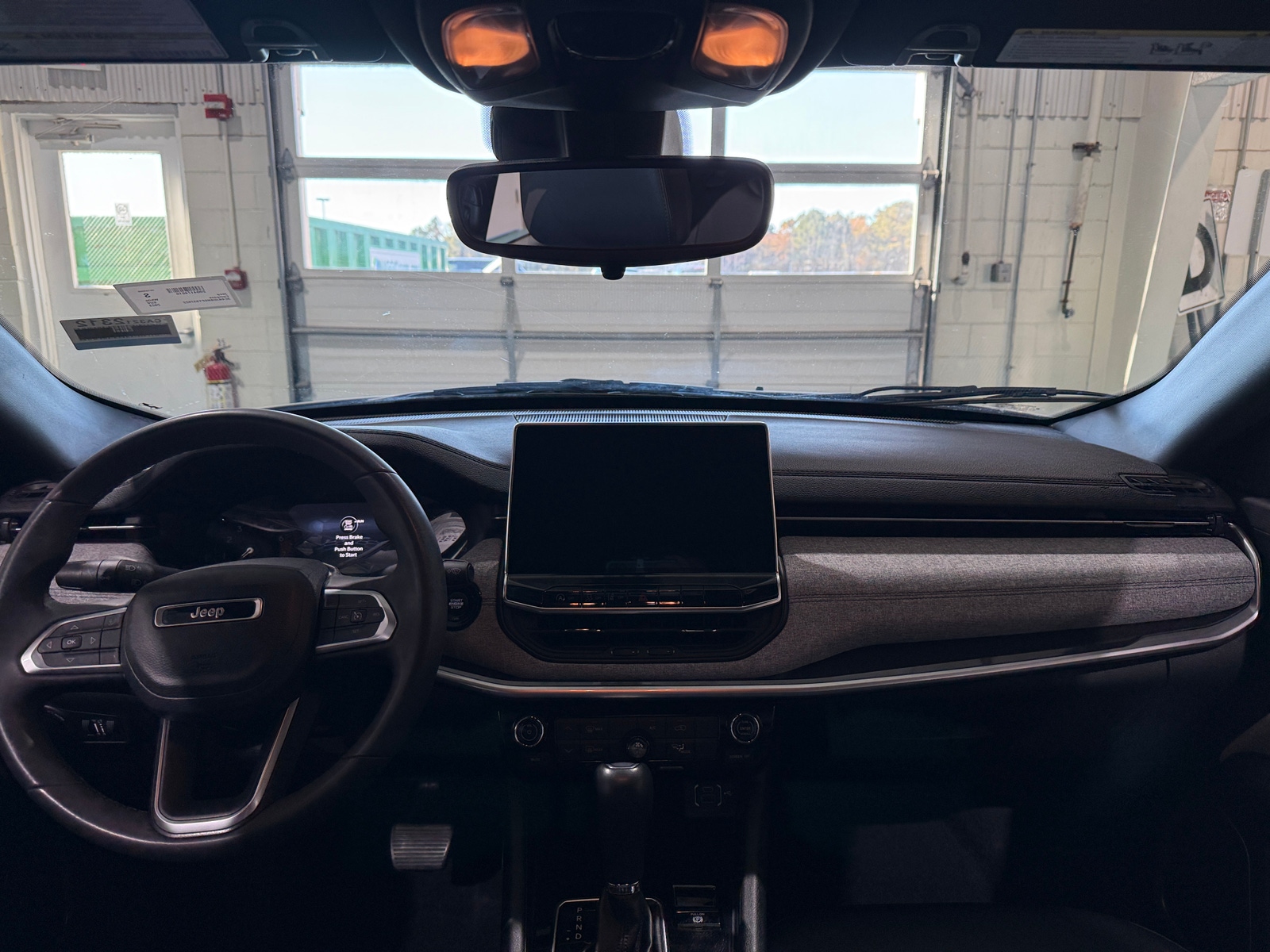 Thumbnail: 2023 Jeep Compass - 3